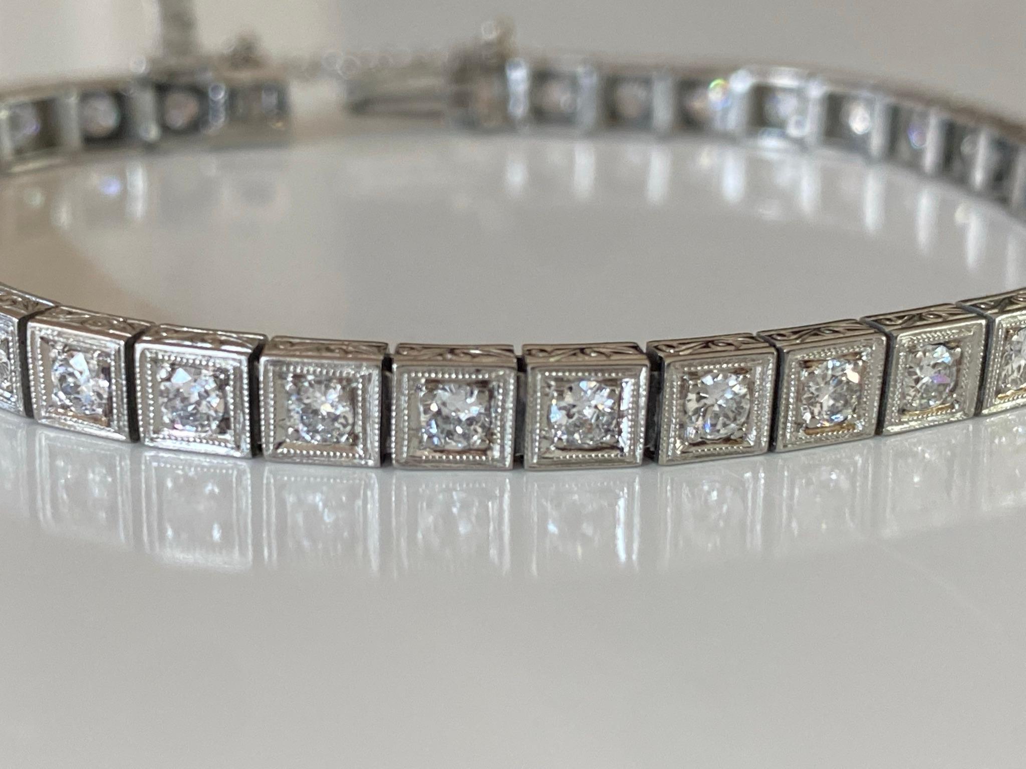 Art Deco Diamond Link Bracelet In Good Condition For Sale In Denver, CO