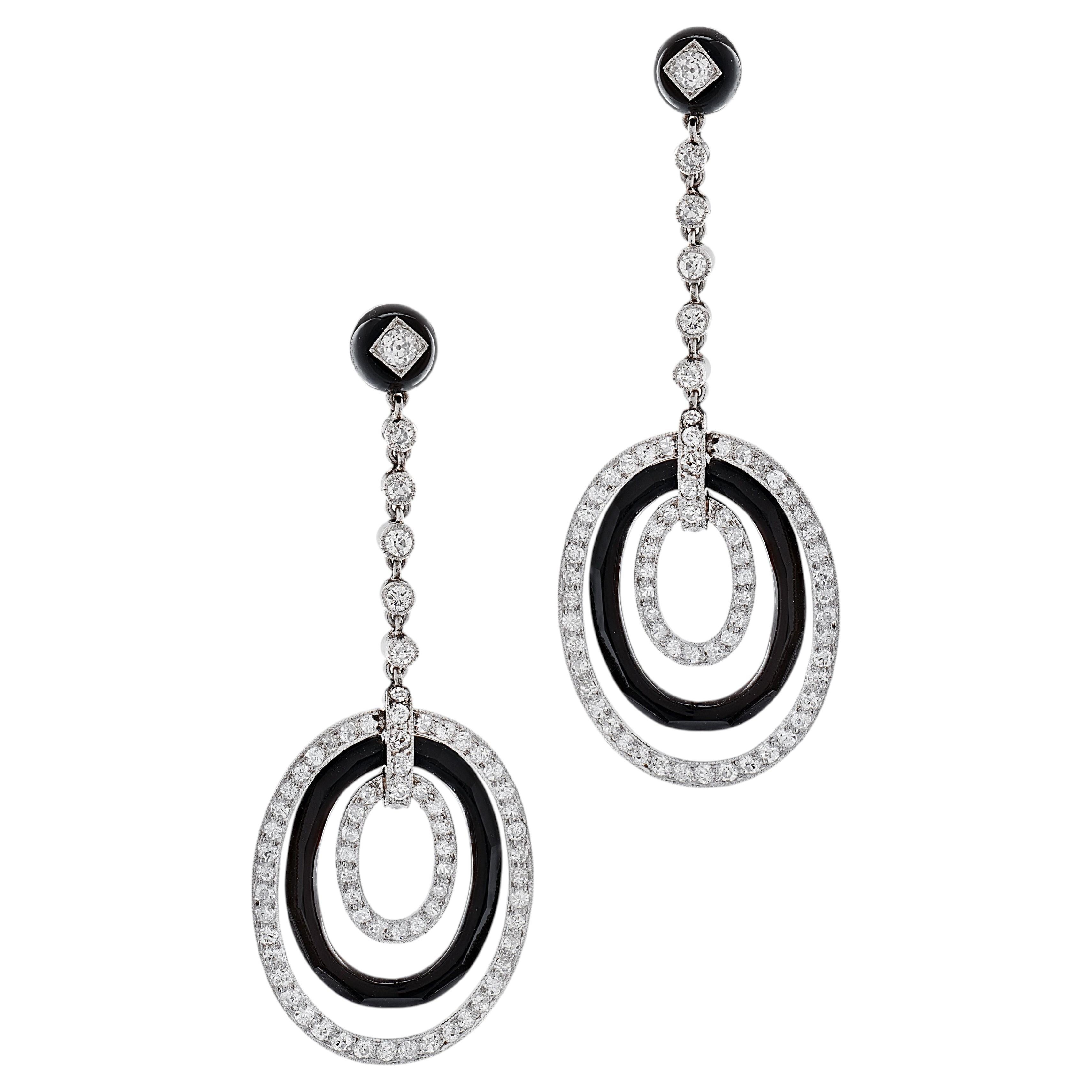 Orecchini pendenti in onice e diamanti Art Deco