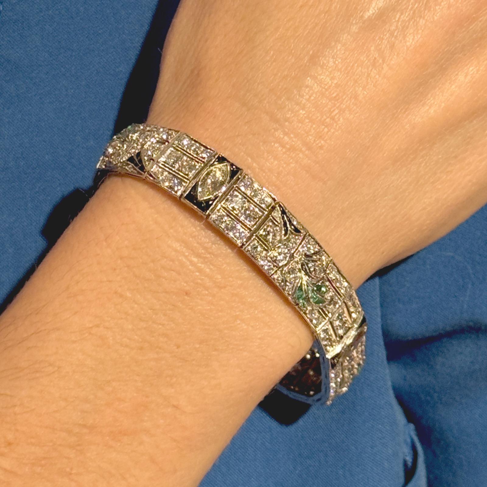 Art Deco Diamant Onyx Smaragd Platin Linie Armband frühes 20. Jahrhundert (Marquiseschliff)
