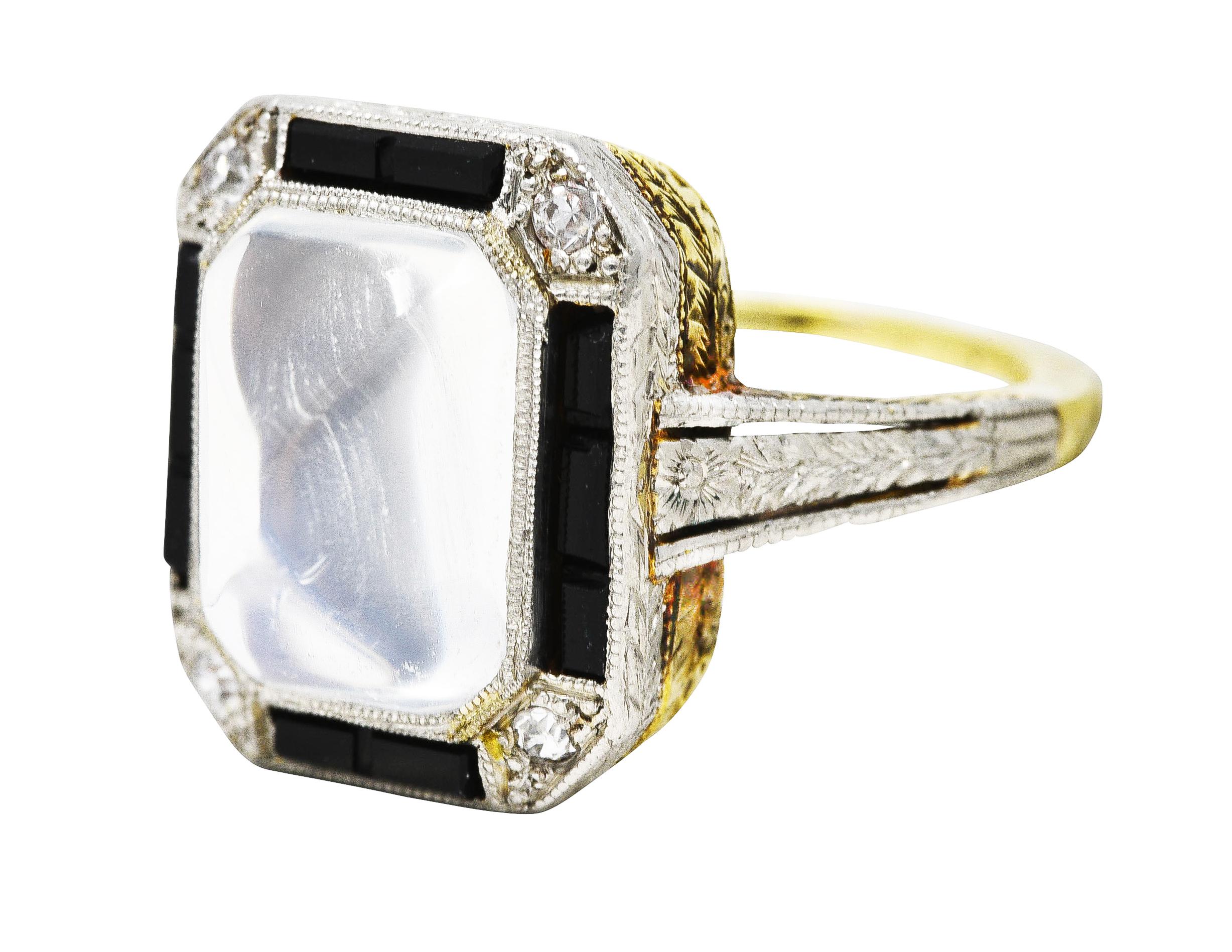 Women's or Men's Art Deco Diamond Onyx Moonstone Platinum-Topped 18 Karat Yellow Gold Wheat Ring