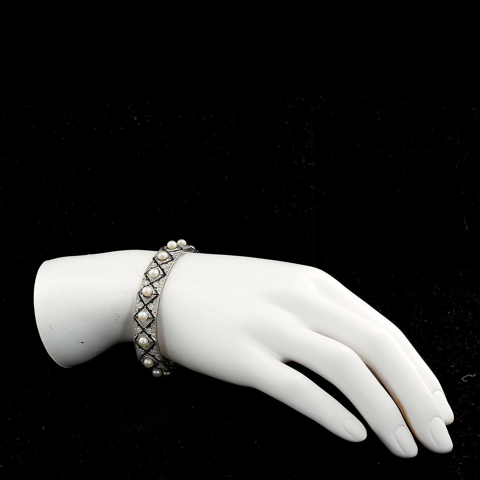 Art Deco Diamond Onyx Pearl Bracelet For Sale 3