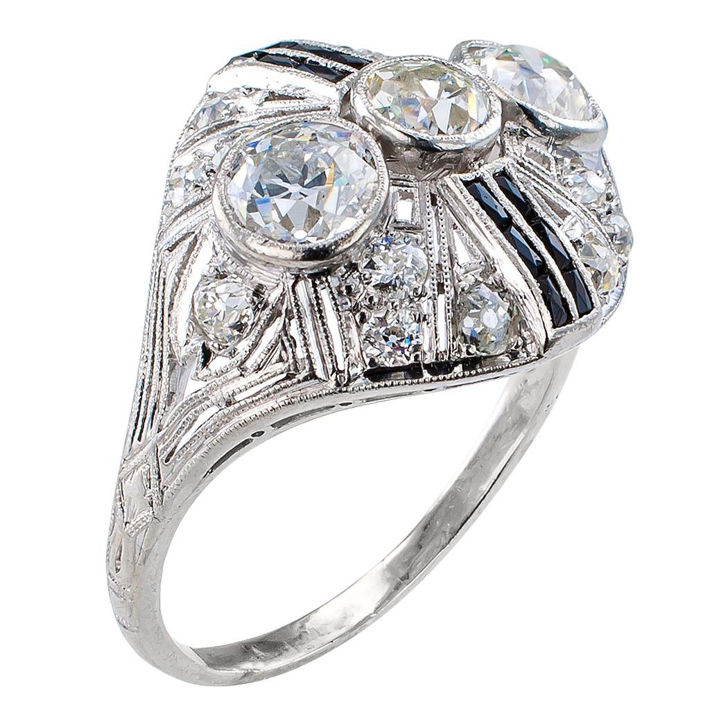 Art Deco Diamond Onyx Platinum Dinner Ring In Good Condition In Los Angeles, CA
