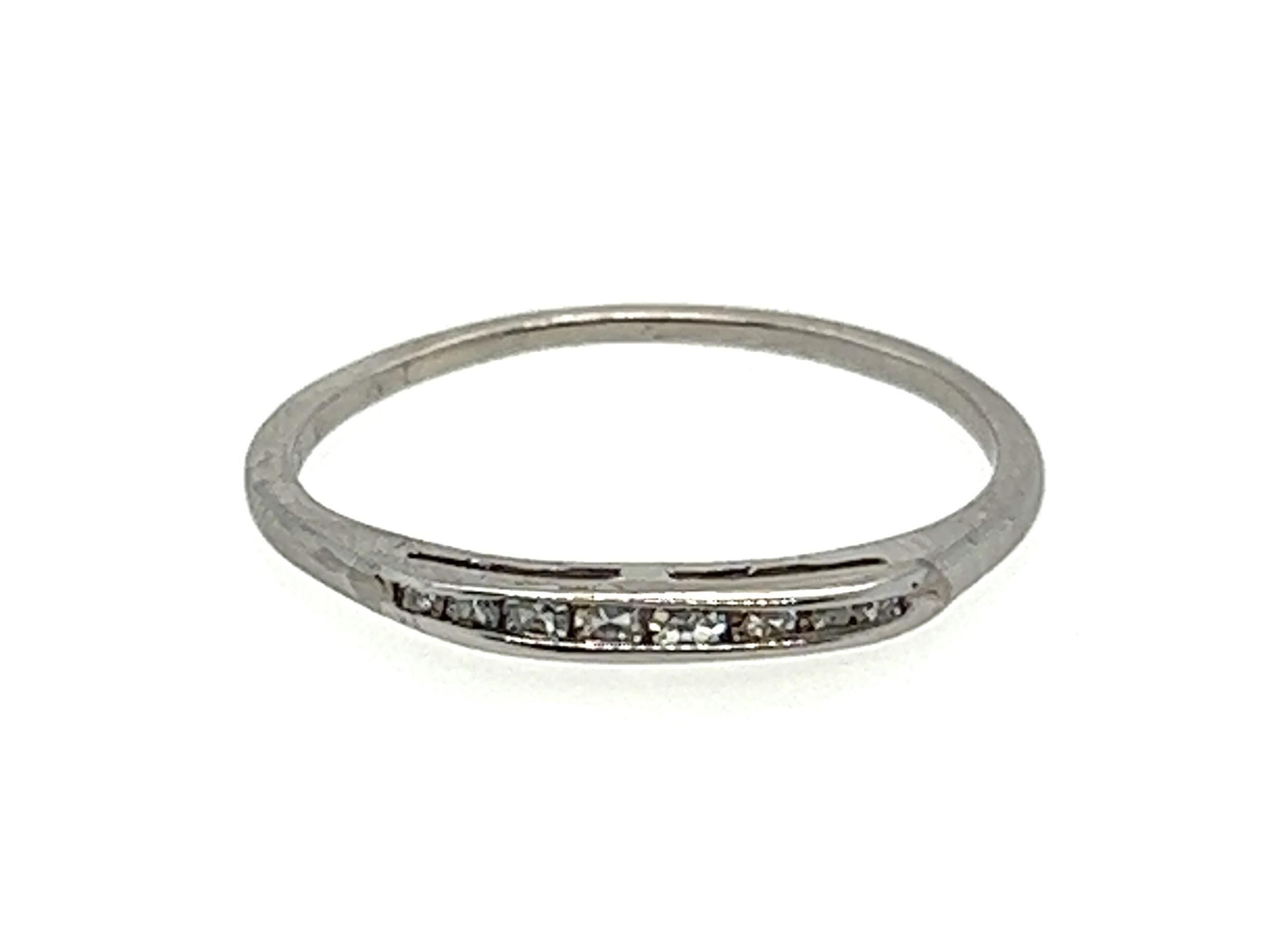 Genuine Original Art Deco Antique from 1930's Orange Blossom Diamond Wedding Ring Anniversary Band 18K White Gold 


Features Genuine Natural Mined F-G VS Antique Single Cut Diamonds Totaling .16ct

Stamped & Trademarked Orange Blossom Wedding