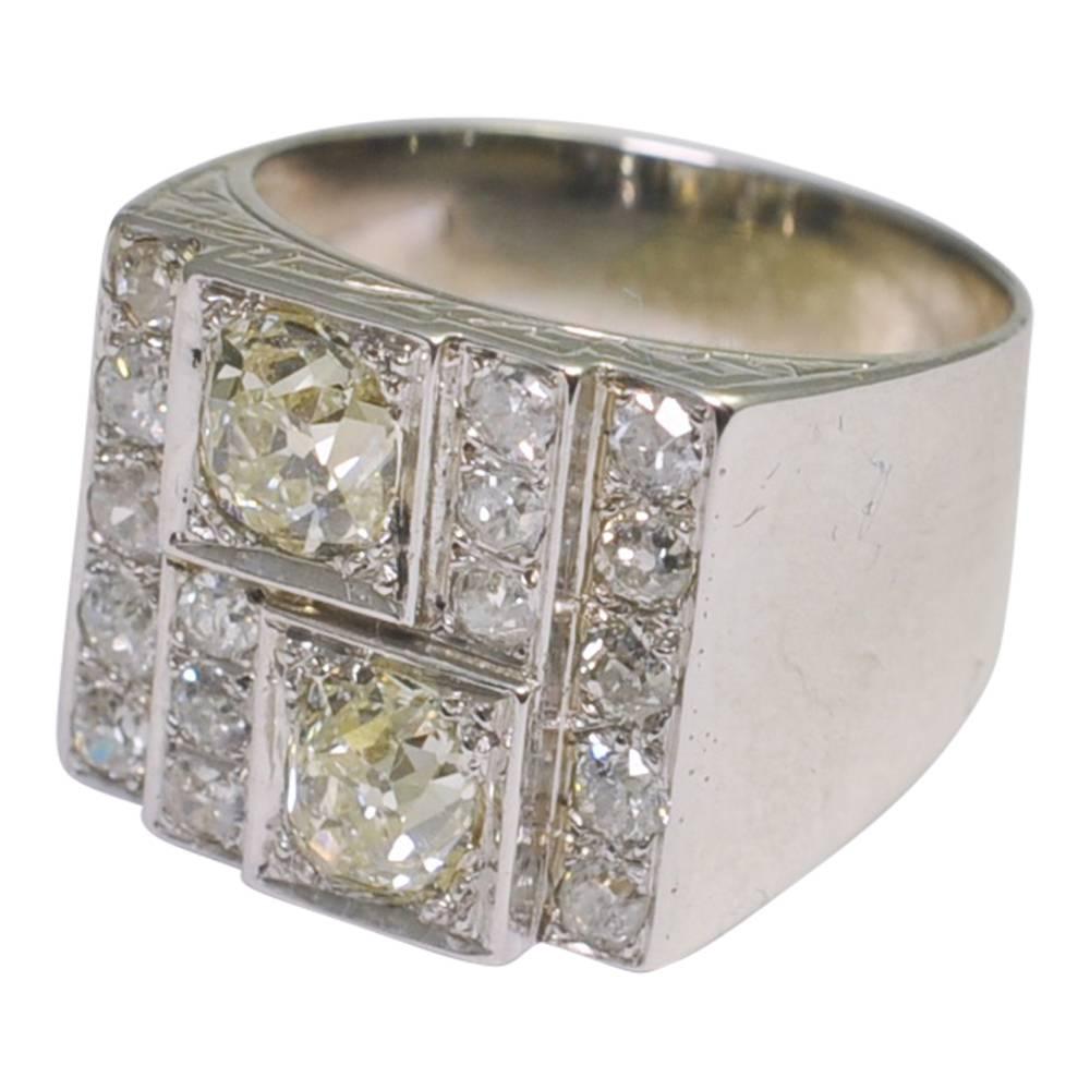 Round Cut Art Deco Diamond Panel Ring
