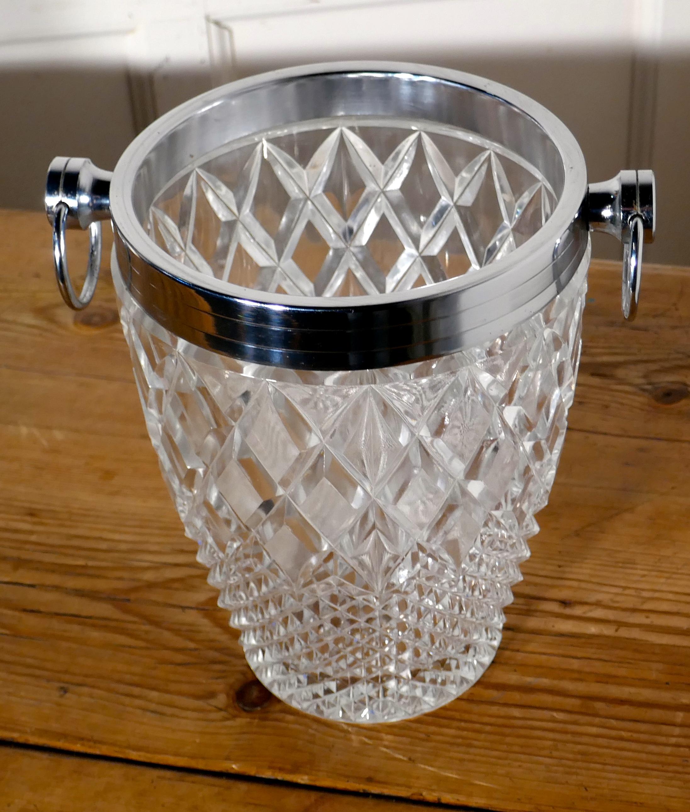 Early 20th Century Art Deco Diamond Pattern Champaign Wine Cooler For Sale