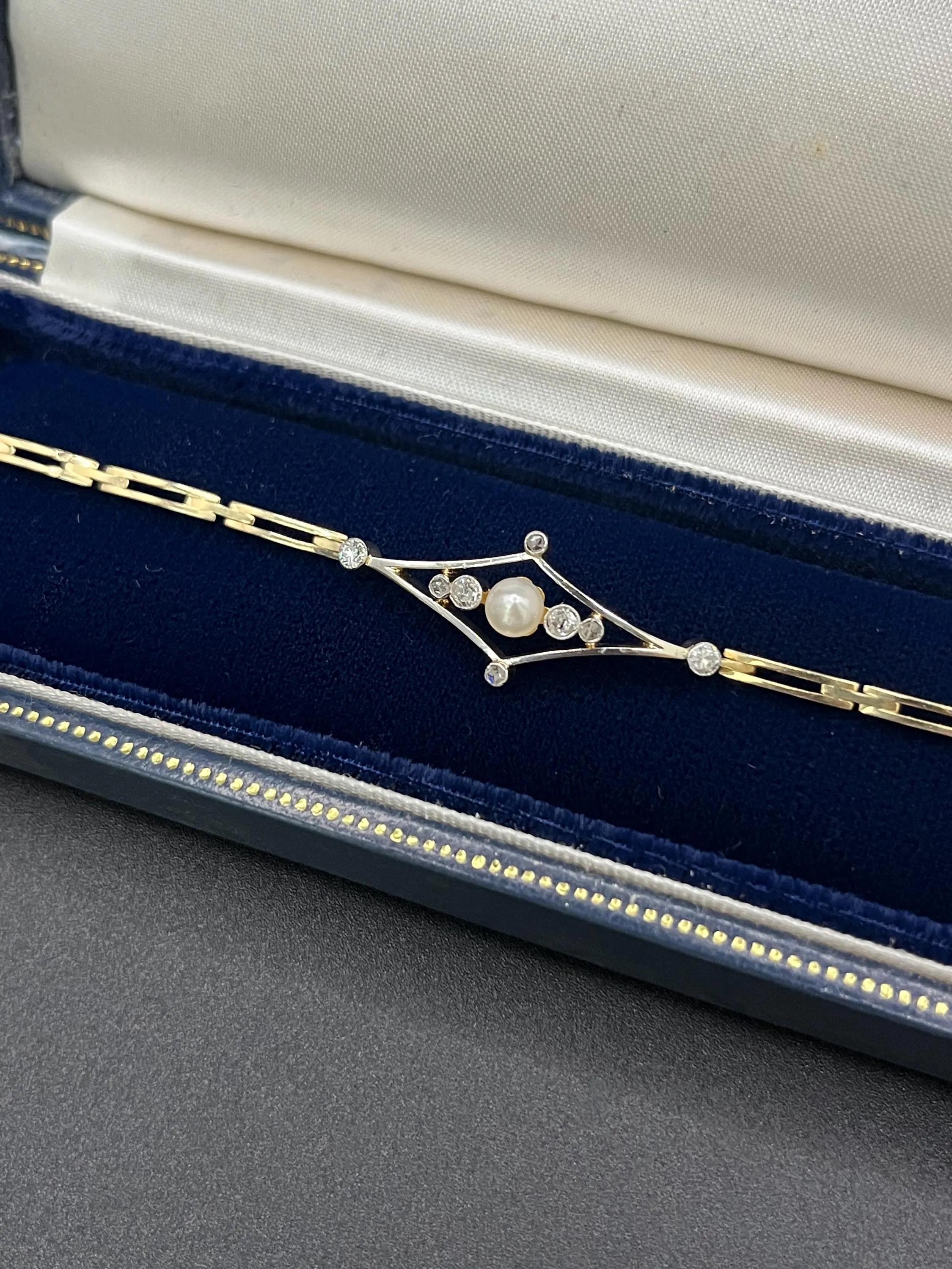 Bracciale Art Deco con diamanti e perle: oro 18 ct.  Platino, Gioielli da sposa, Circa 1920 in vendita 2