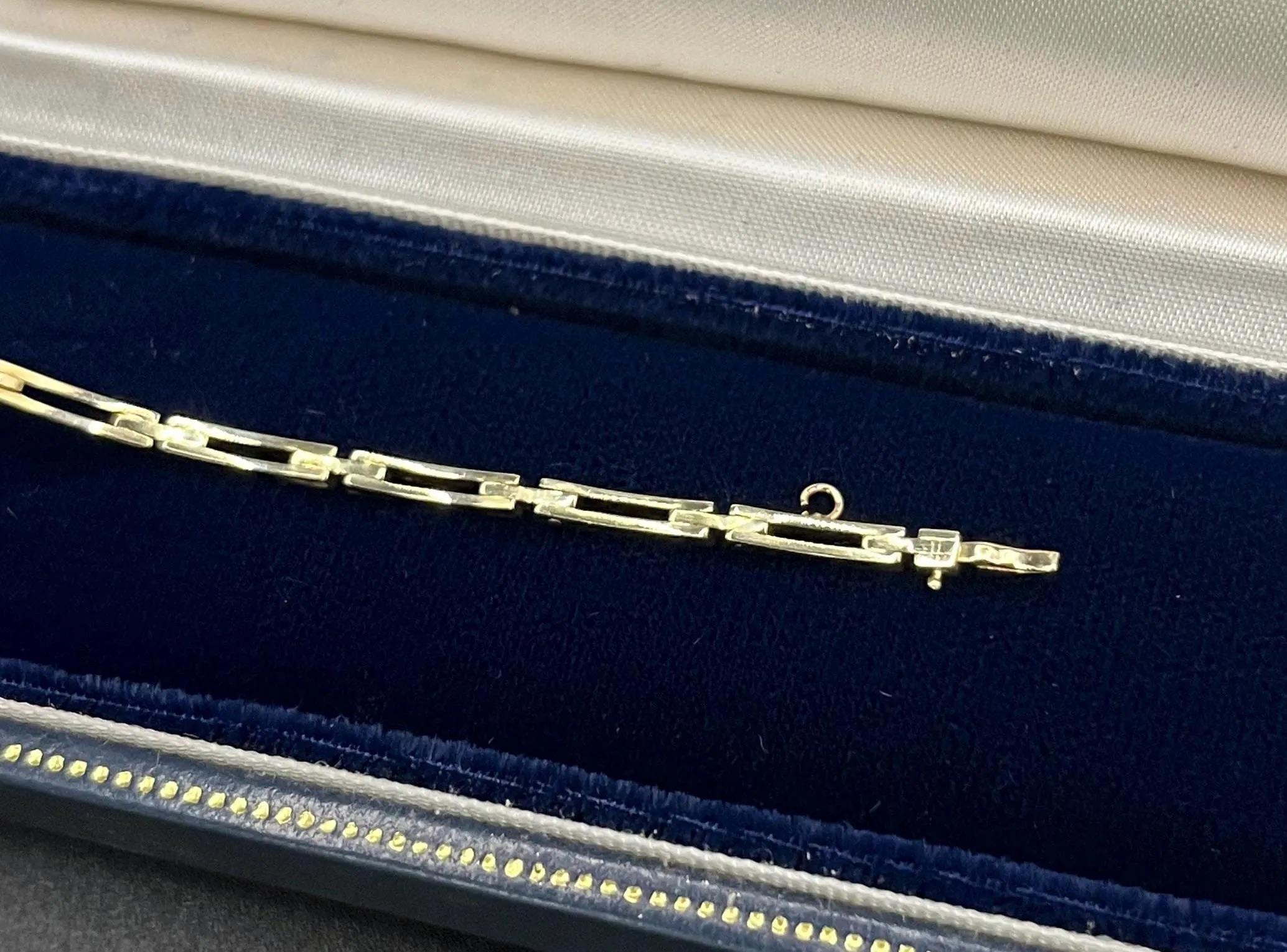 Bracciale Art Deco con diamanti e perle: oro 18 ct.  Platino, Gioielli da sposa, Circa 1920 in vendita 3