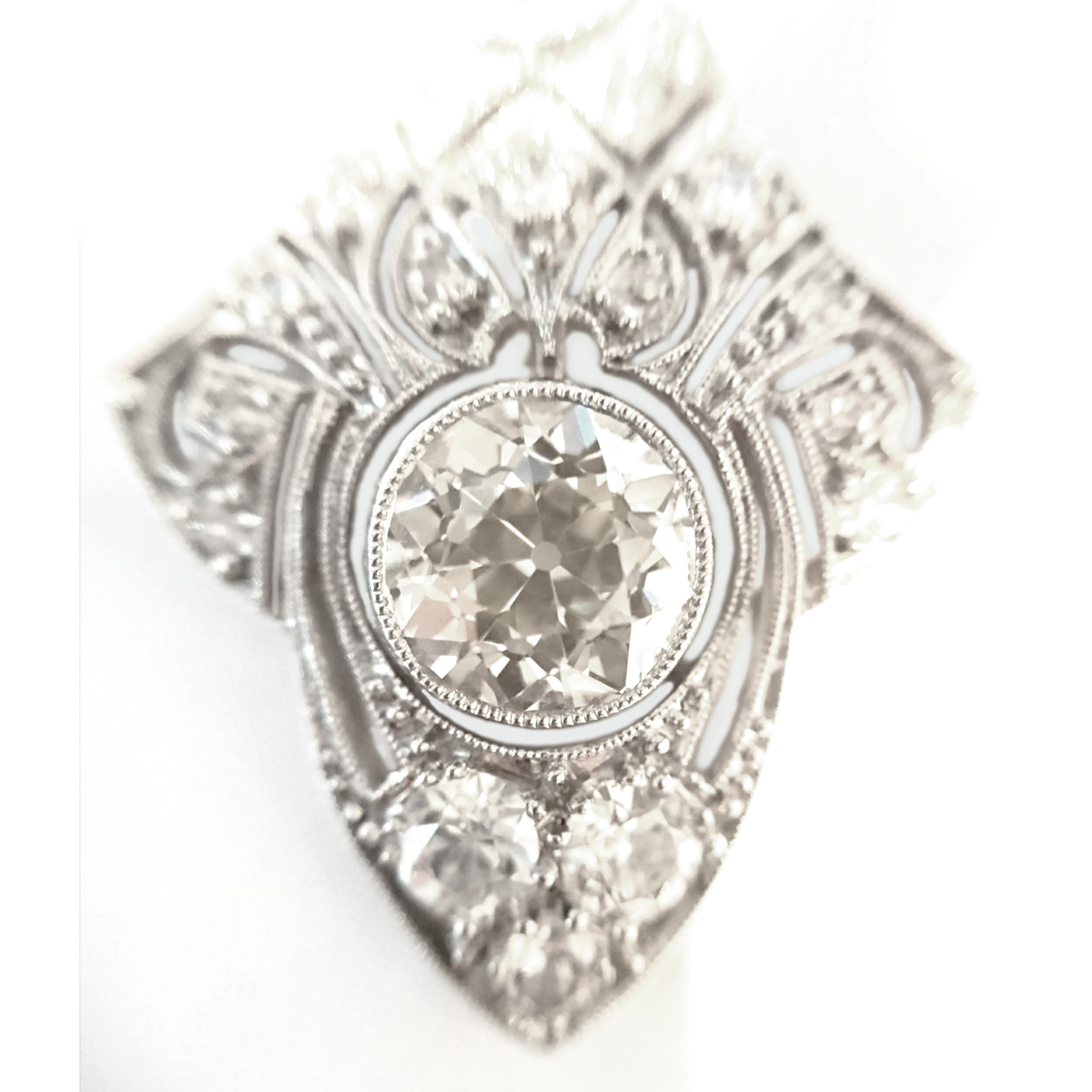 Art Deco Diamond Pendant and Platinum Chain, Approximately 4.35ct of Diamonds 2