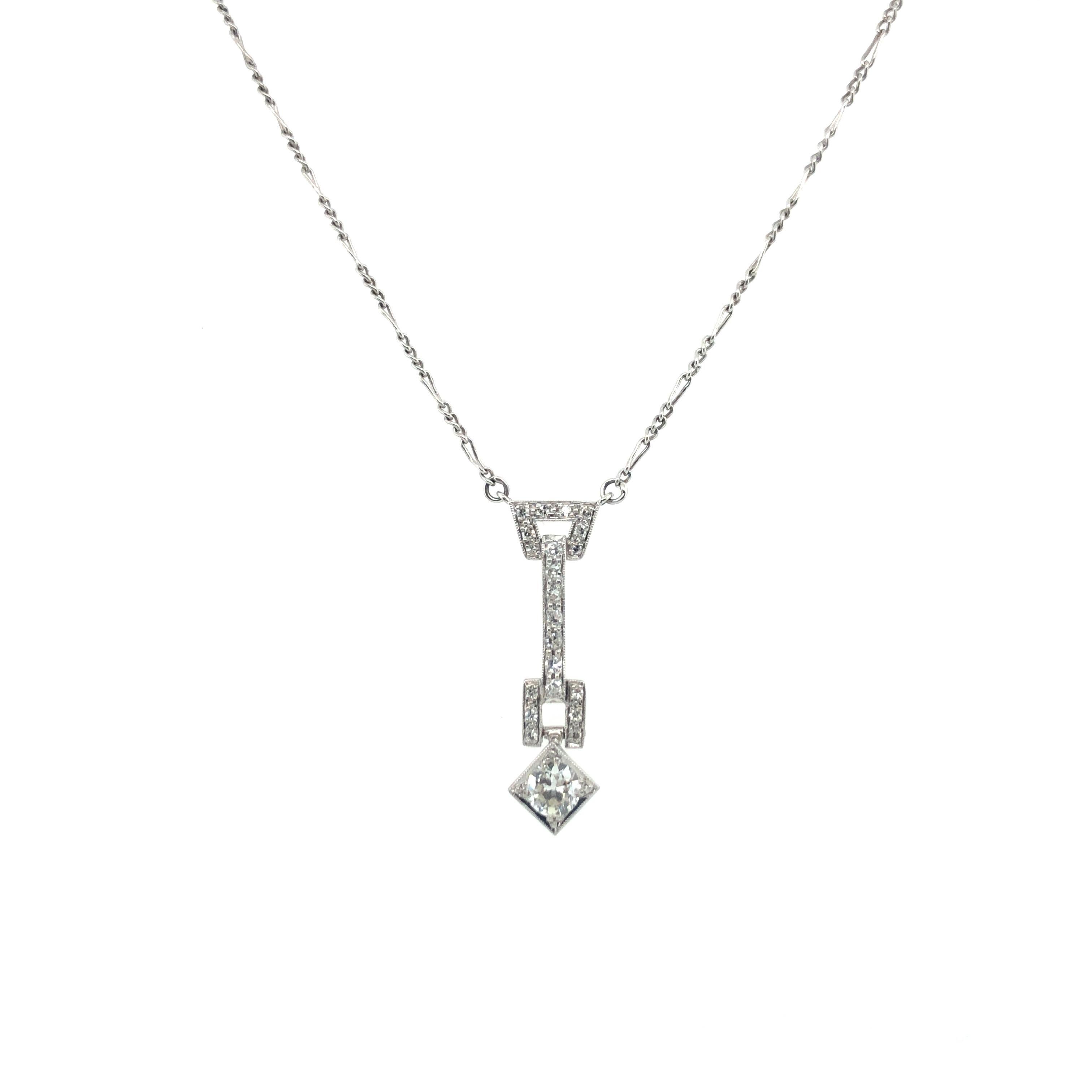 Old European Cut Art Deco Diamond Pendant Necklace in Platinum 950