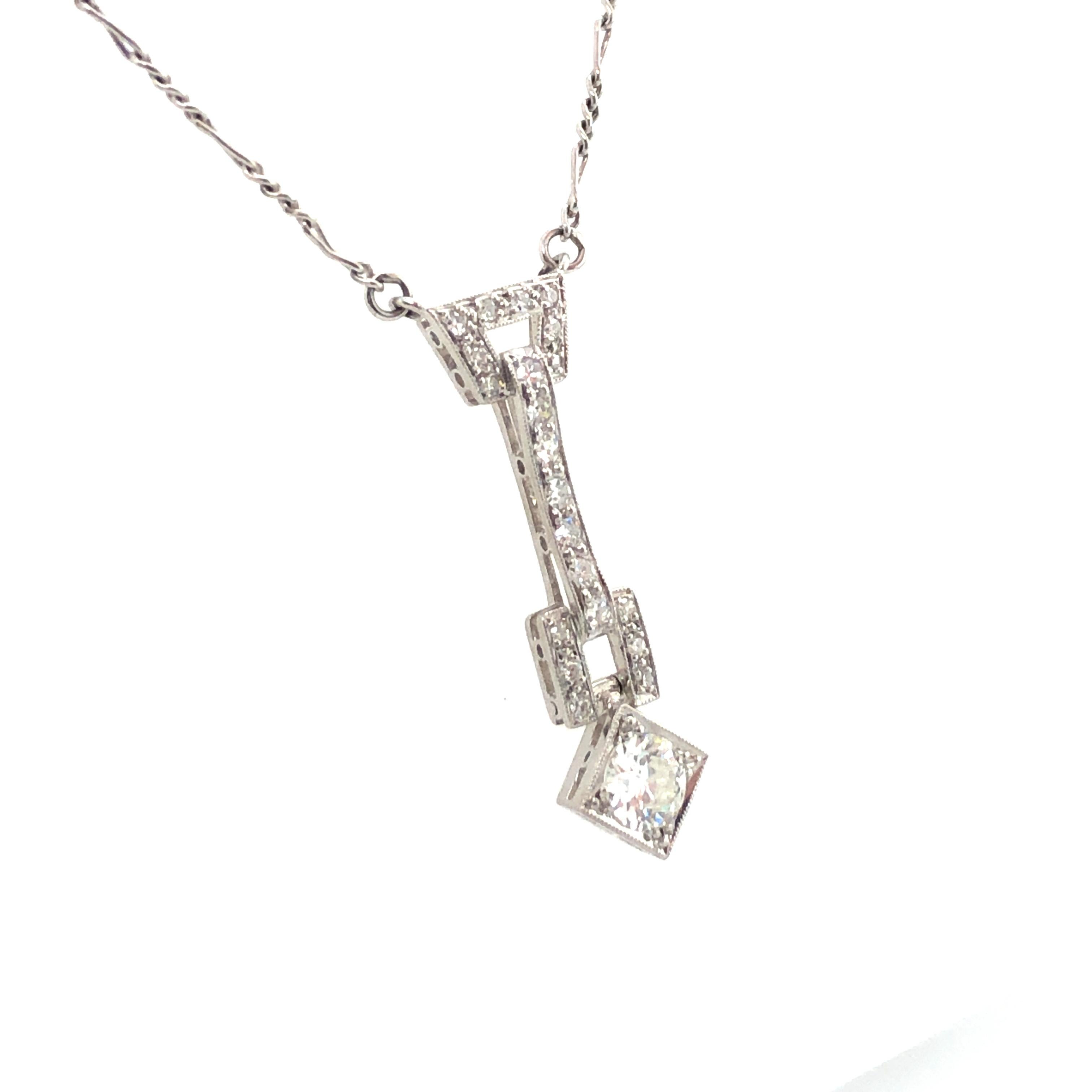 Art Deco Diamond Pendant Necklace in Platinum 950 In Good Condition In Lucerne, CH