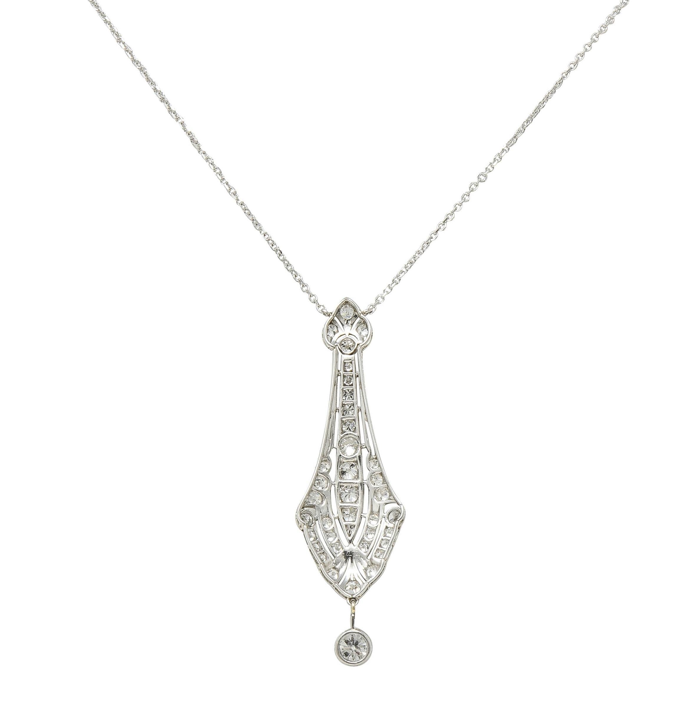 Art Deco Diamond Platinum 14 Karat Gold Pendant Vintage Drop Necklace In Excellent Condition For Sale In Philadelphia, PA