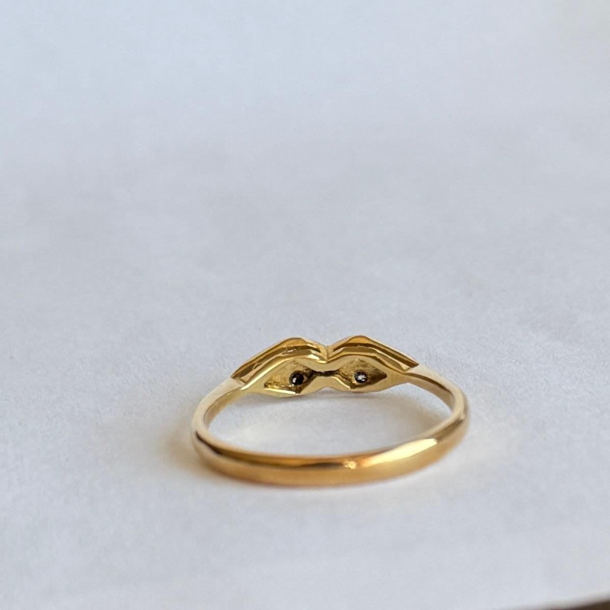 Women's Art Deco Diamond Platinum and 18 Carat Gold Panel Cluster Ring For Sale