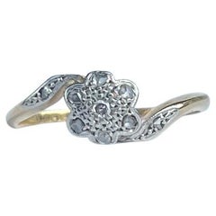 Art Deco Diamant-Cluster-Ring aus Platin und 18 Karat Gold mit Platin-Paneel
