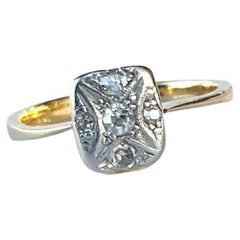 Art Deco Diamant-Cluster-Ring aus Platin und 18 Karat Gold mit Platin-Paneel