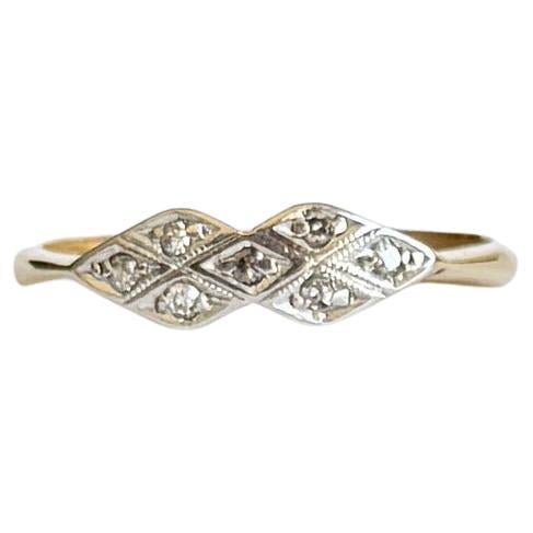 Art Deco Diamond Platinum and 18 Carat Gold Panel Cluster Ring For Sale