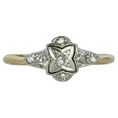 Anello Art Déco con diamante in platino e oro 18 carati