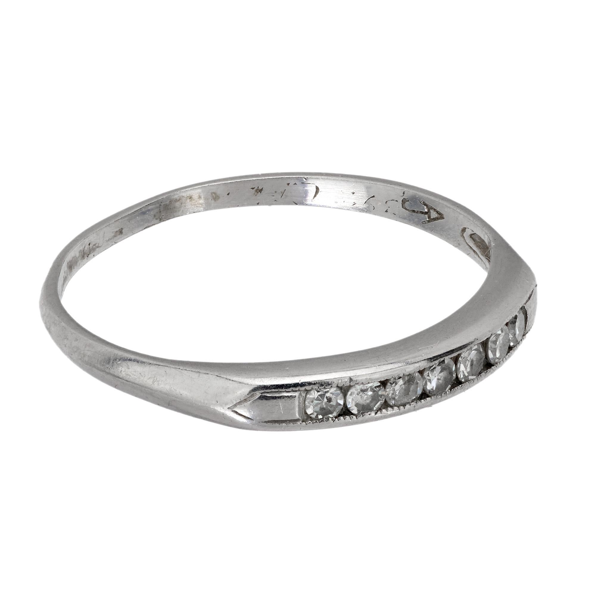 Art Deco Diamant Platinband (Einfacher Schliff) im Angebot