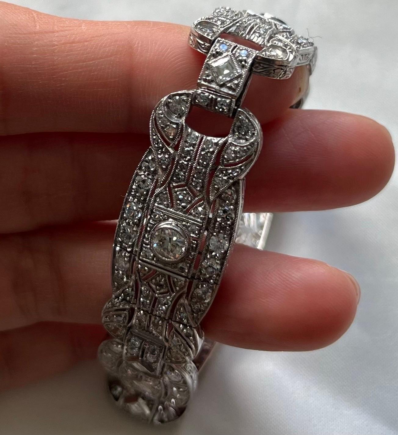 Women's Art Deco Diamond Platinum Bracelet, 5.40 Carat, circa 1930s