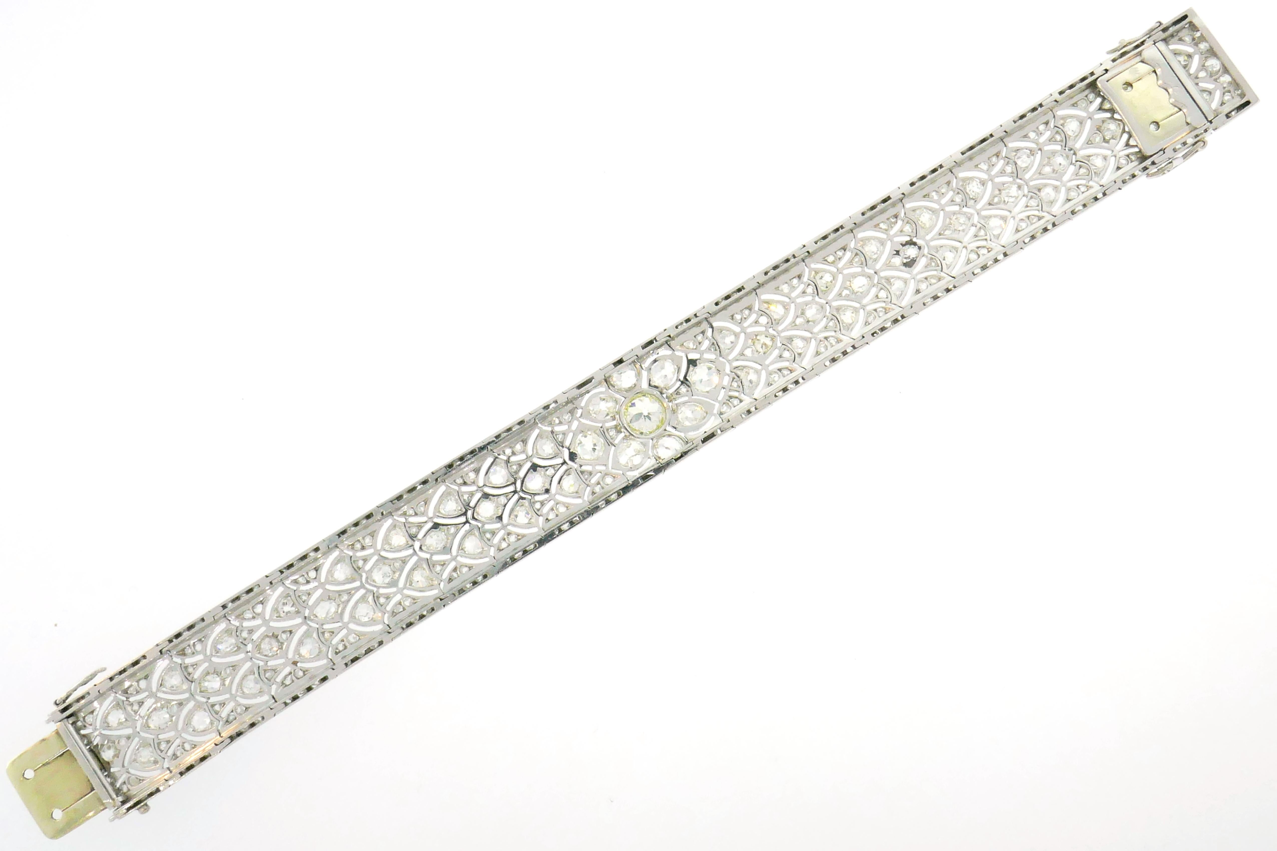 Art Deco Diamond Platinum Bracelet Choker Necklace Stamped CT French In Good Condition For Sale In Beverly Hills, CA