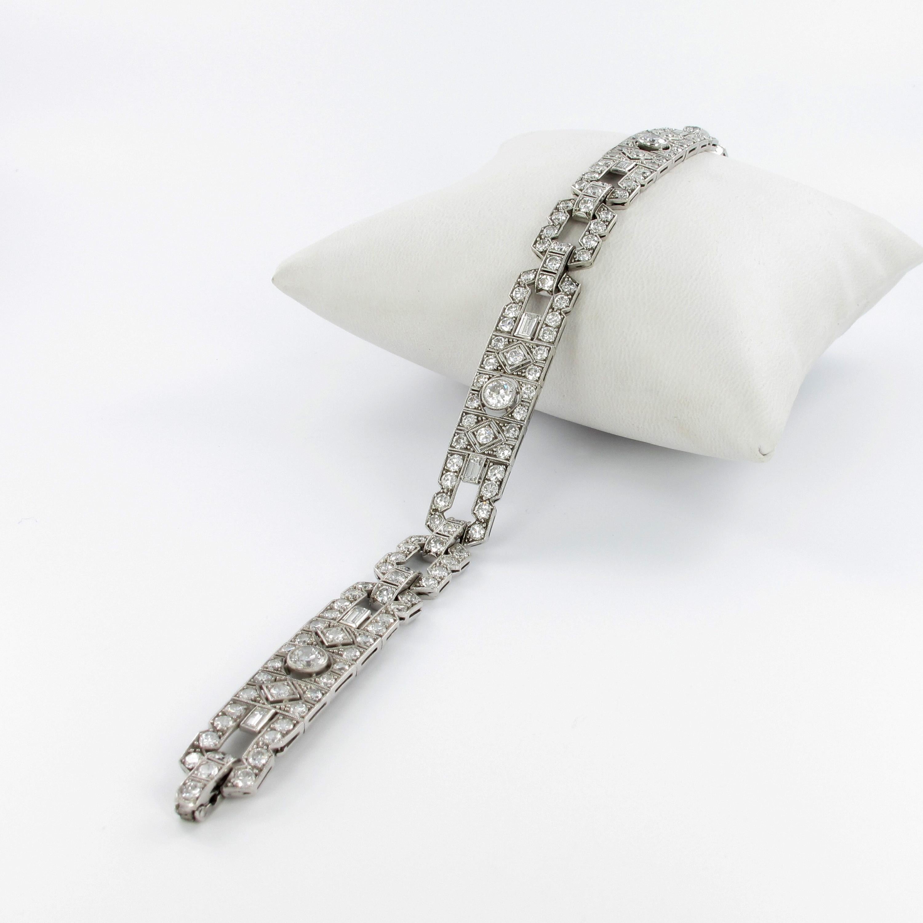 Women's or Men's Art Deco Diamond Platinum Bracelet