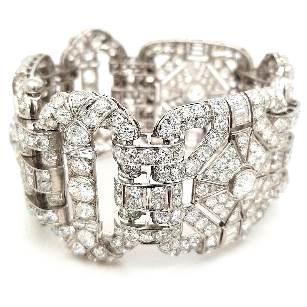 Art Deco Diamond Platinum Bracelet, One of a Kind For Sale 1