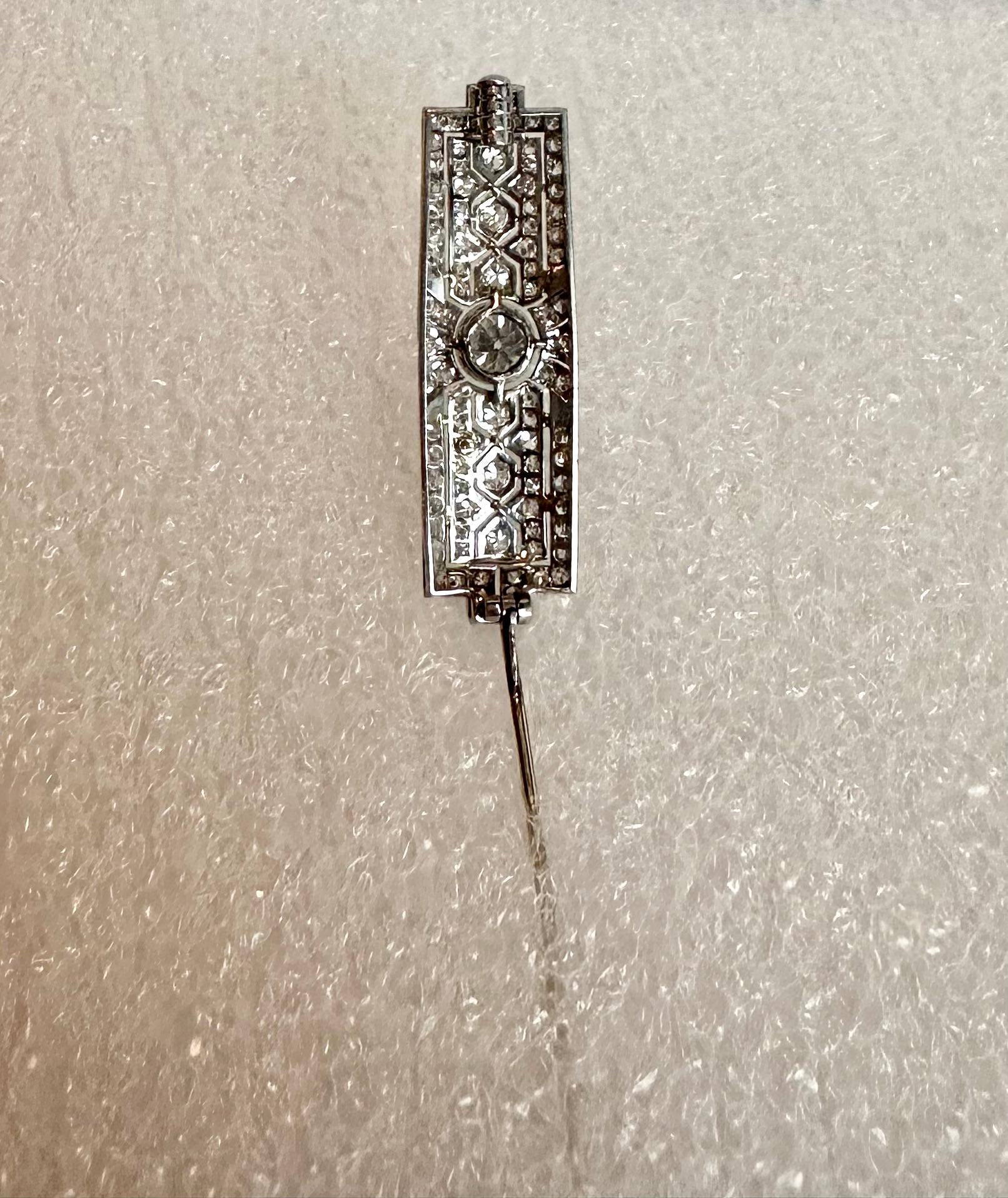 American Art Deco Diamond & Platinum Brooch For Sale