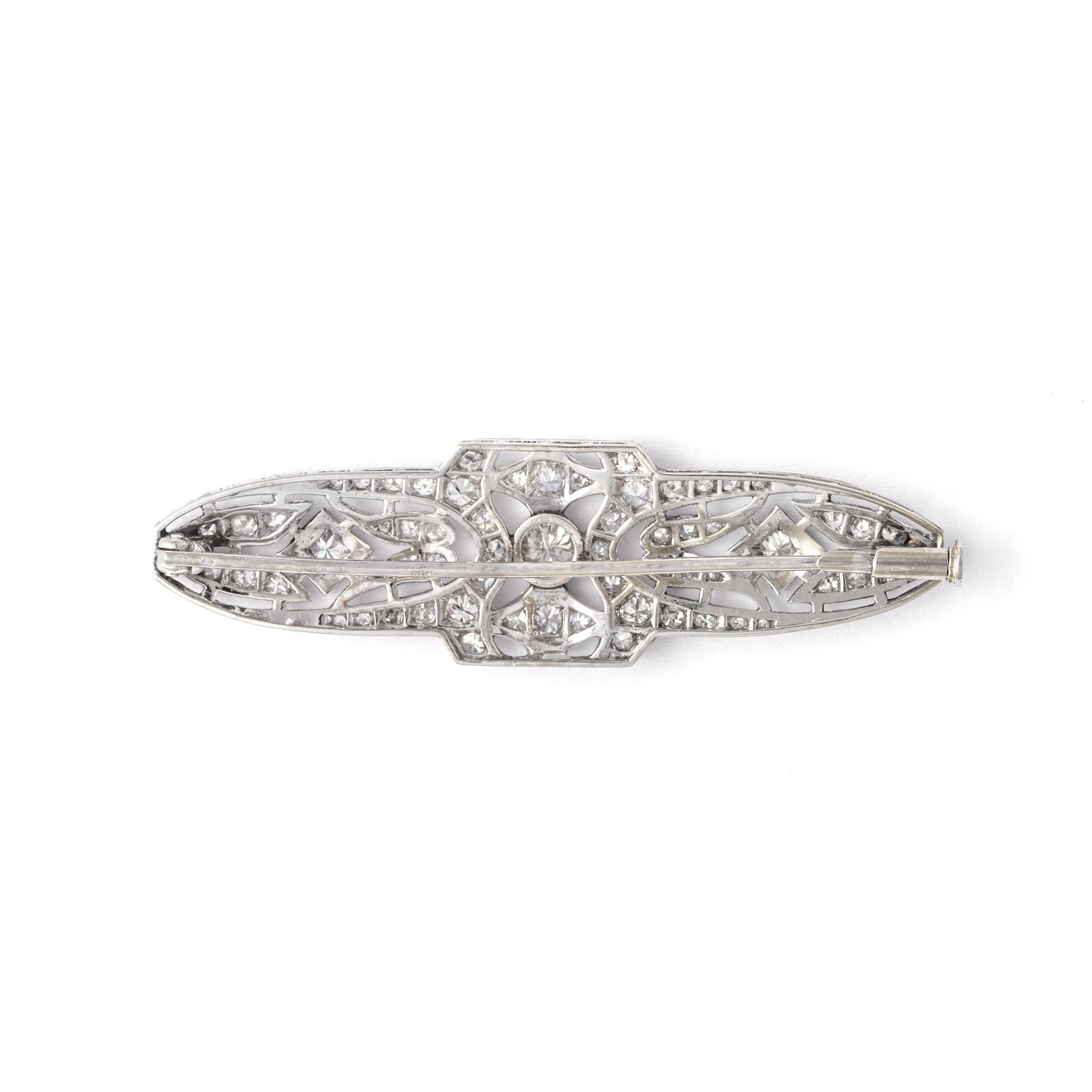 Art Deco Diamond Platinum Brooch For Sale 2