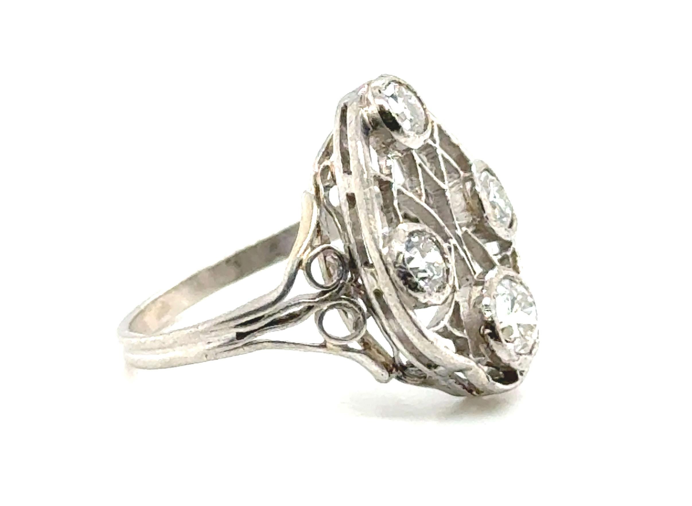 Art Déco Anillo de Cóctel de Platino con Diamantes Minados .63ct Filigrana Original Años 20 Corte europeo antiguo en venta