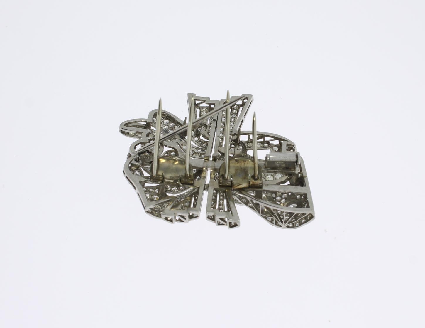 Art Deco Diamond Platinum Double Clip Brooch For Sale 1