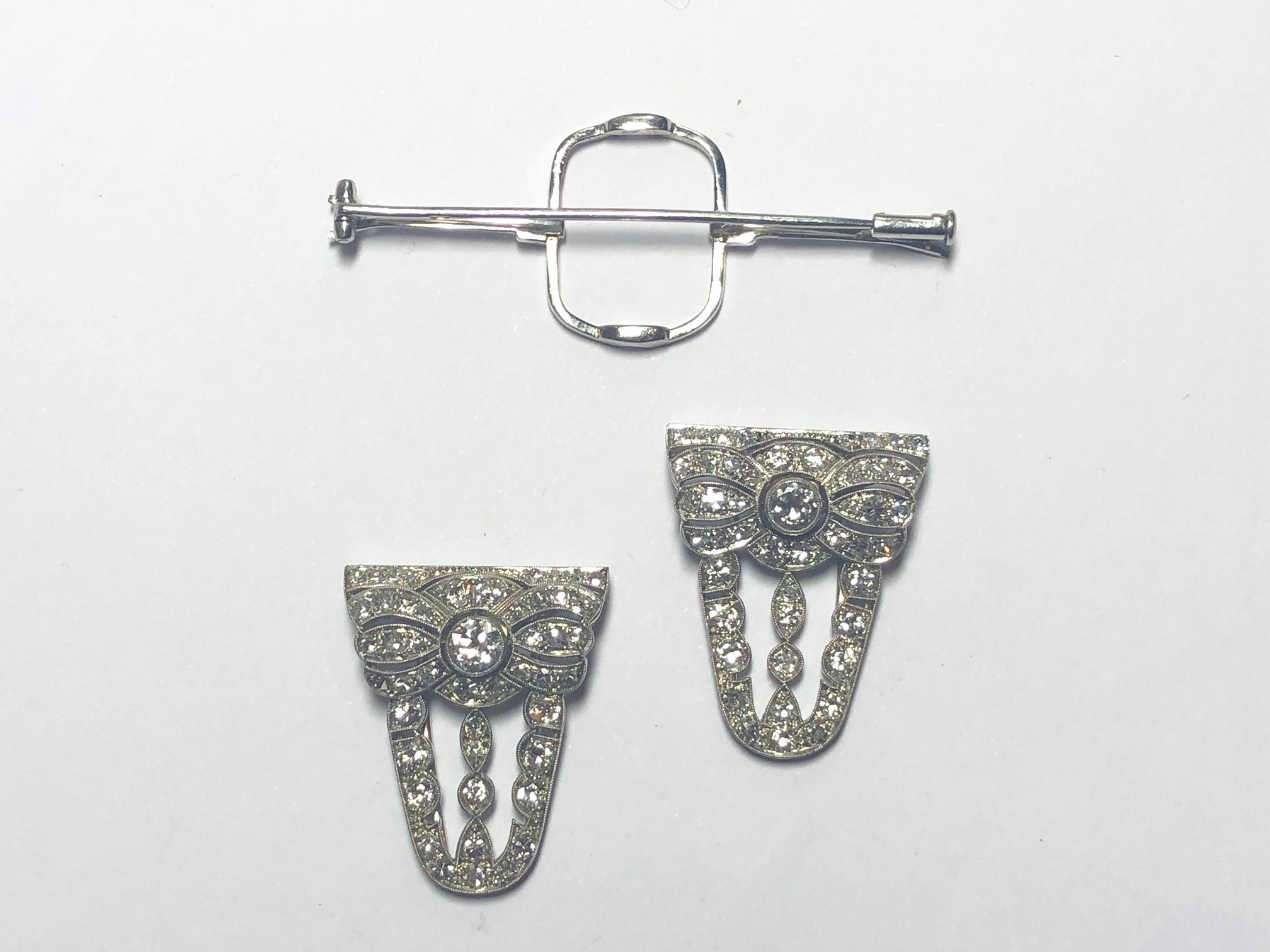 Women's or Men's Sigmund Engelhardt Austrian Art Deco Diamond and Platinum Double Clip Brooch Cir