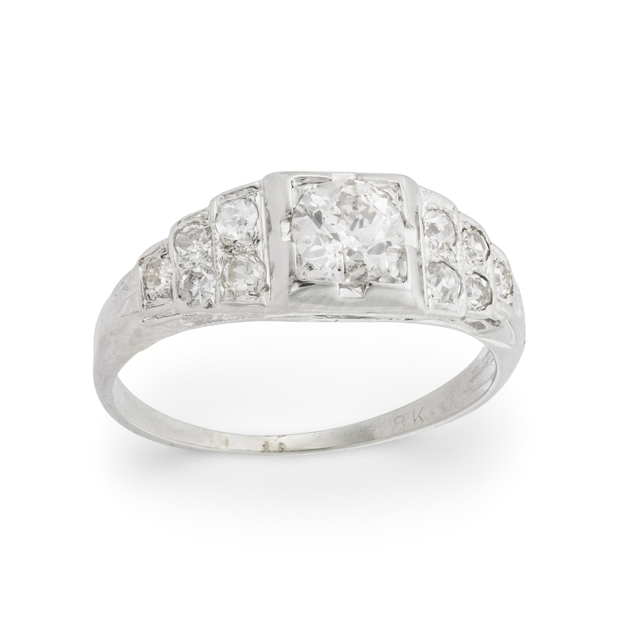 Anello di fidanzamento in platino con diamante Art Deco in vendita 2