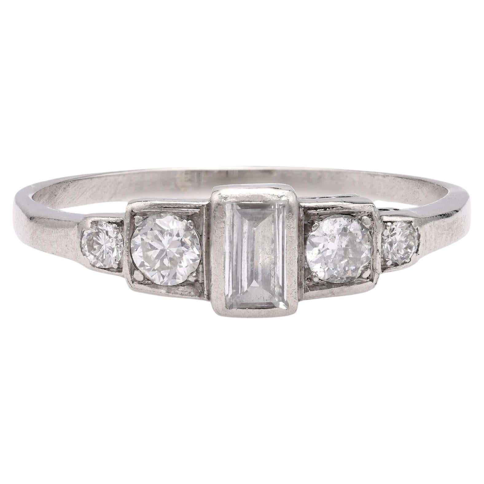 Art Deco Diamant Platin Verlobungsring im Angebot