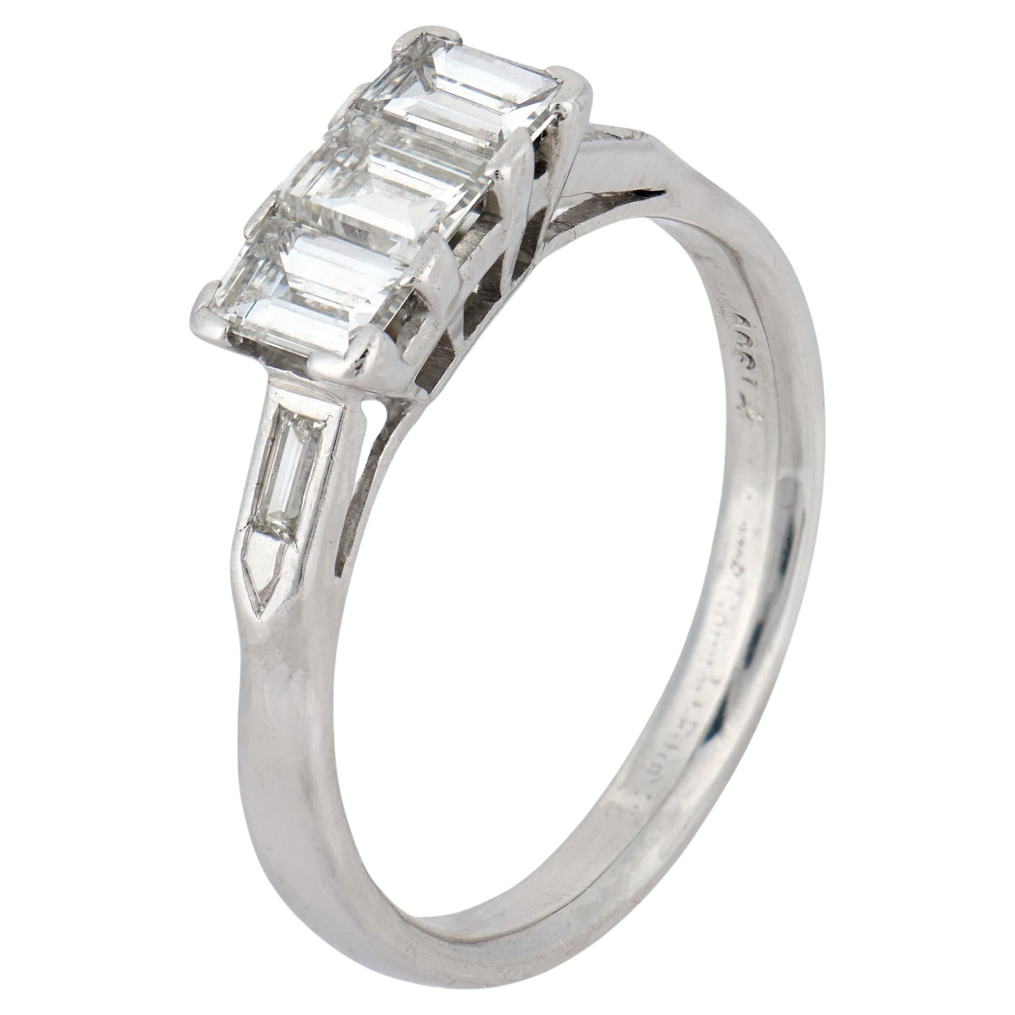 Art Deco diamond platinum engagement ring For Sale