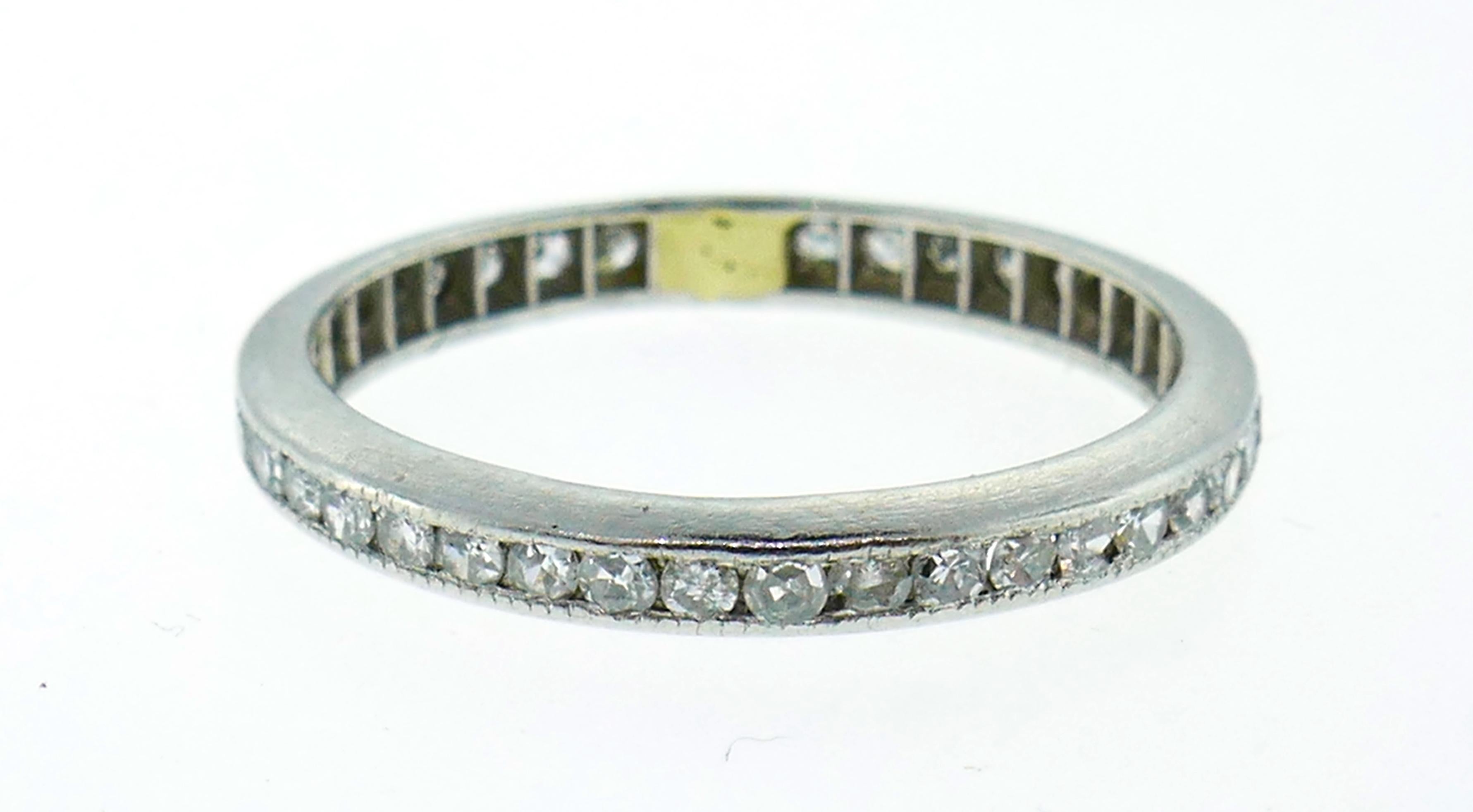 Art Deco Diamond Platinum Eternity Band Ring Single Cut Wedding Size 5.75 In Good Condition In Beverly Hills, CA