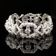 Art Deco Diamond Platinum Link Bracelet 16 Carat Deposit