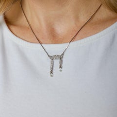 Art Deco Platinum Necklace with 1.40ct Briolette Cut Diamonds, 1920s