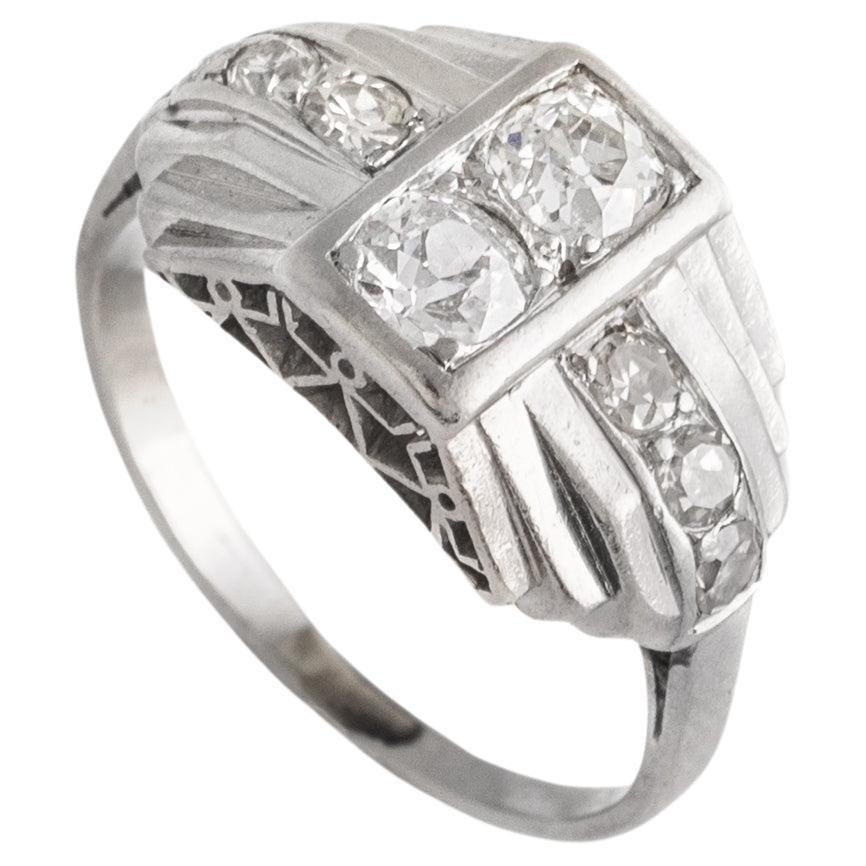 Art Deco Diamond Platinum Ring 1925 For Sale