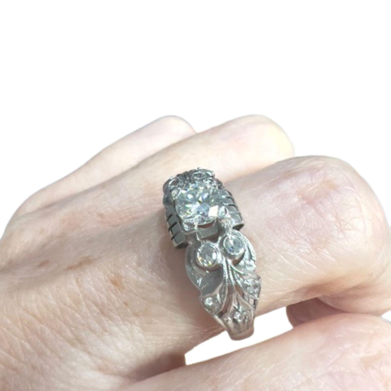 Brilliant Cut Art Deco Diamond Platinum Ring For Sale