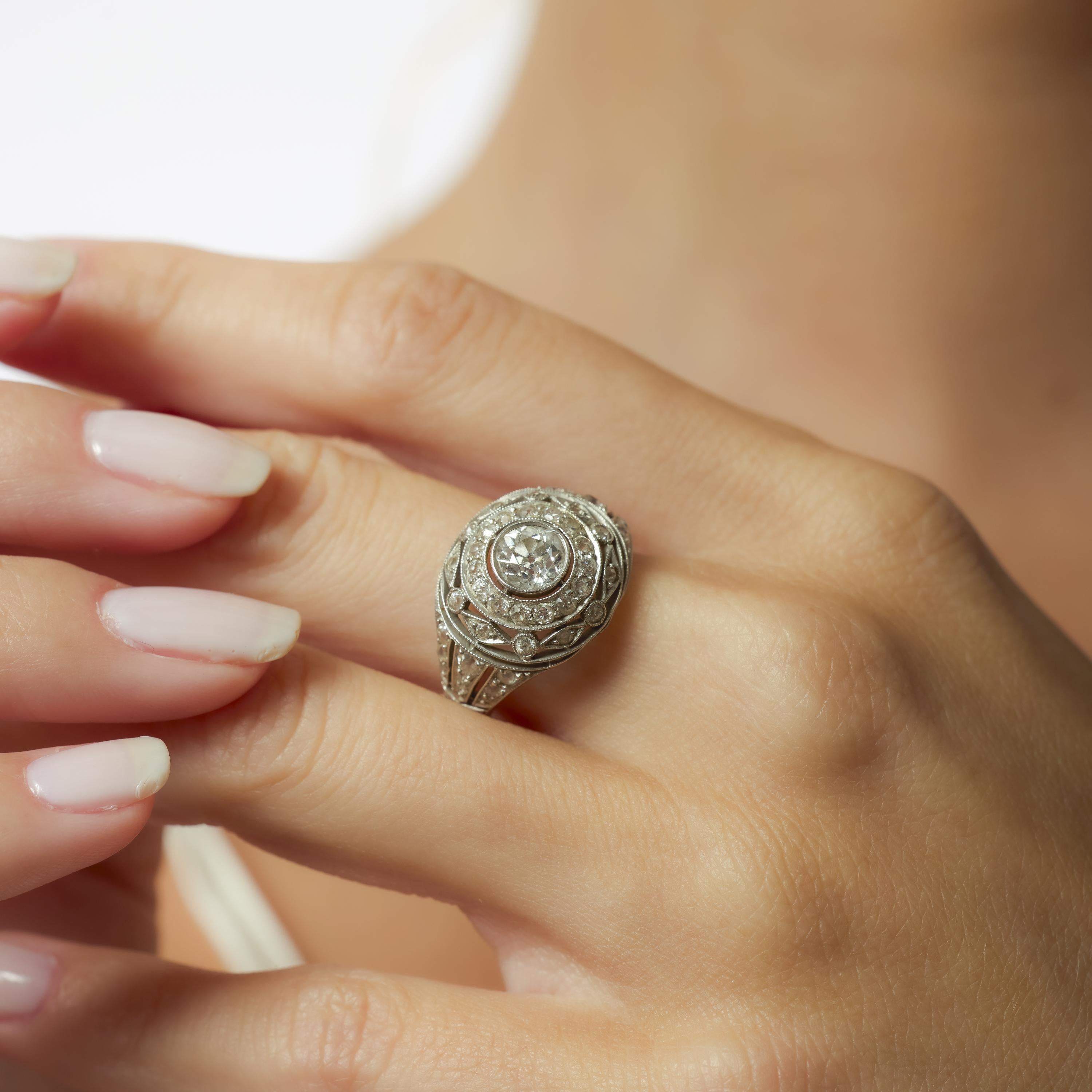 Art Deco diamond platinum ring im Angebot 1