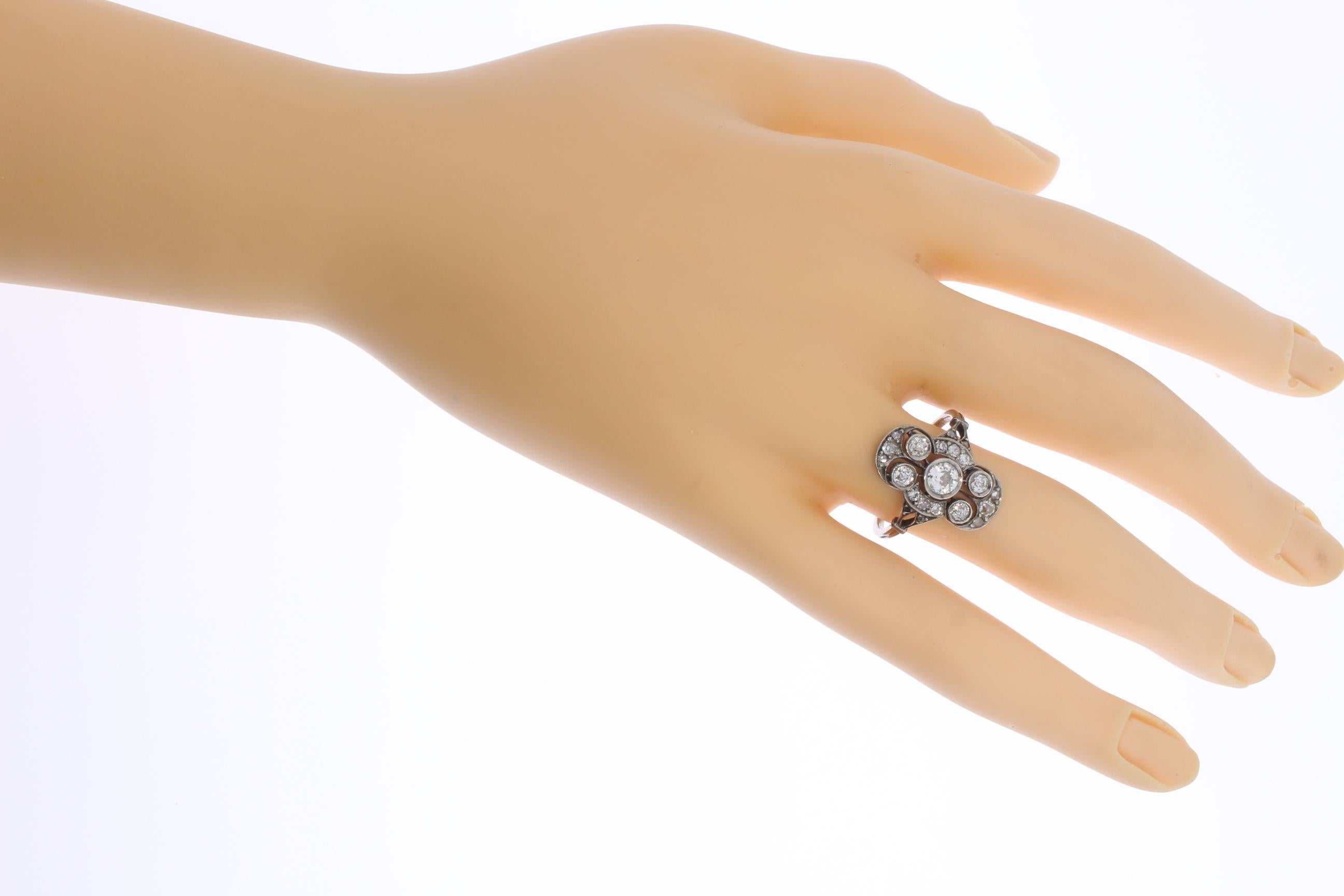 Art Deco Diamond Platinum Ring For Sale 3