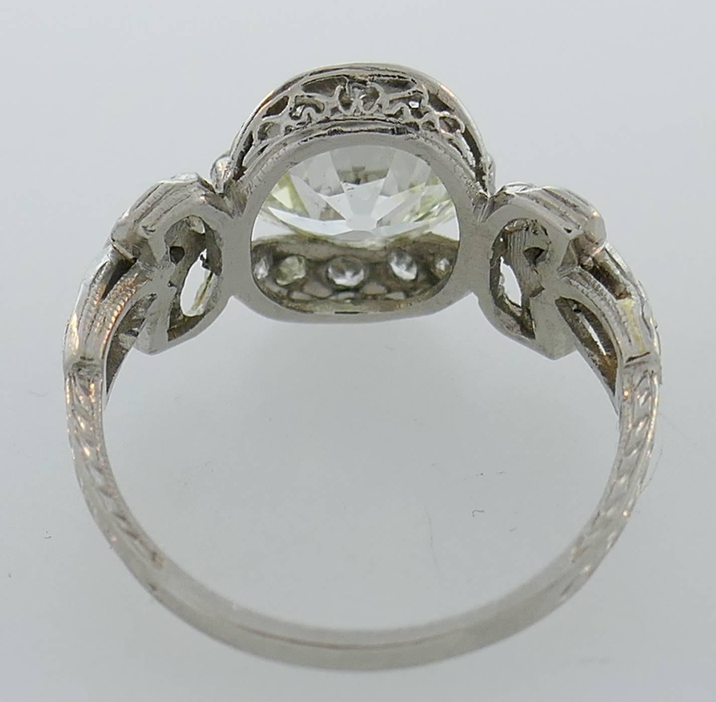 Art Deco Diamond Platinum Ring 4