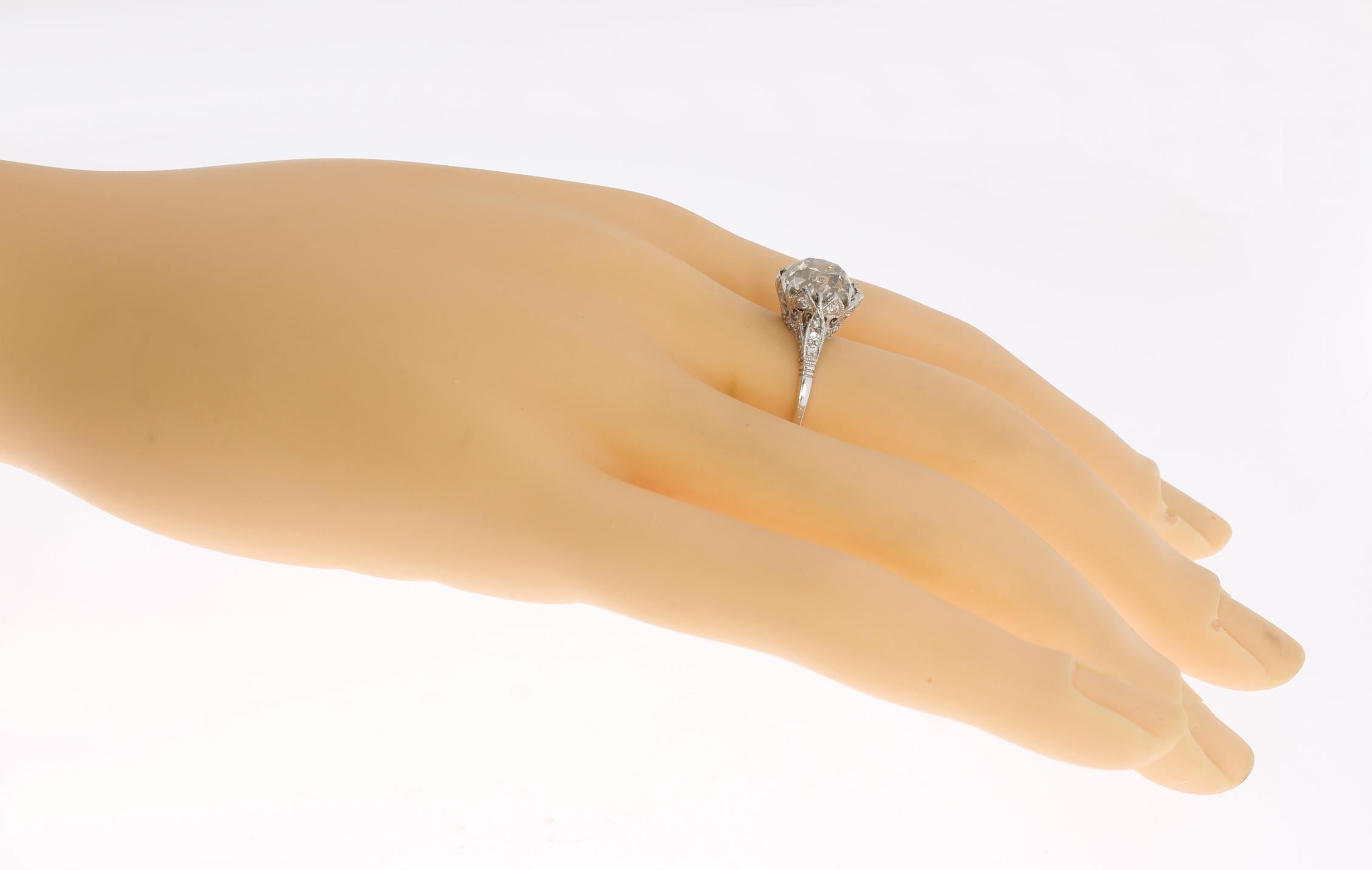 Art Deco Diamond Platinum Solitaire Ring For Sale 4
