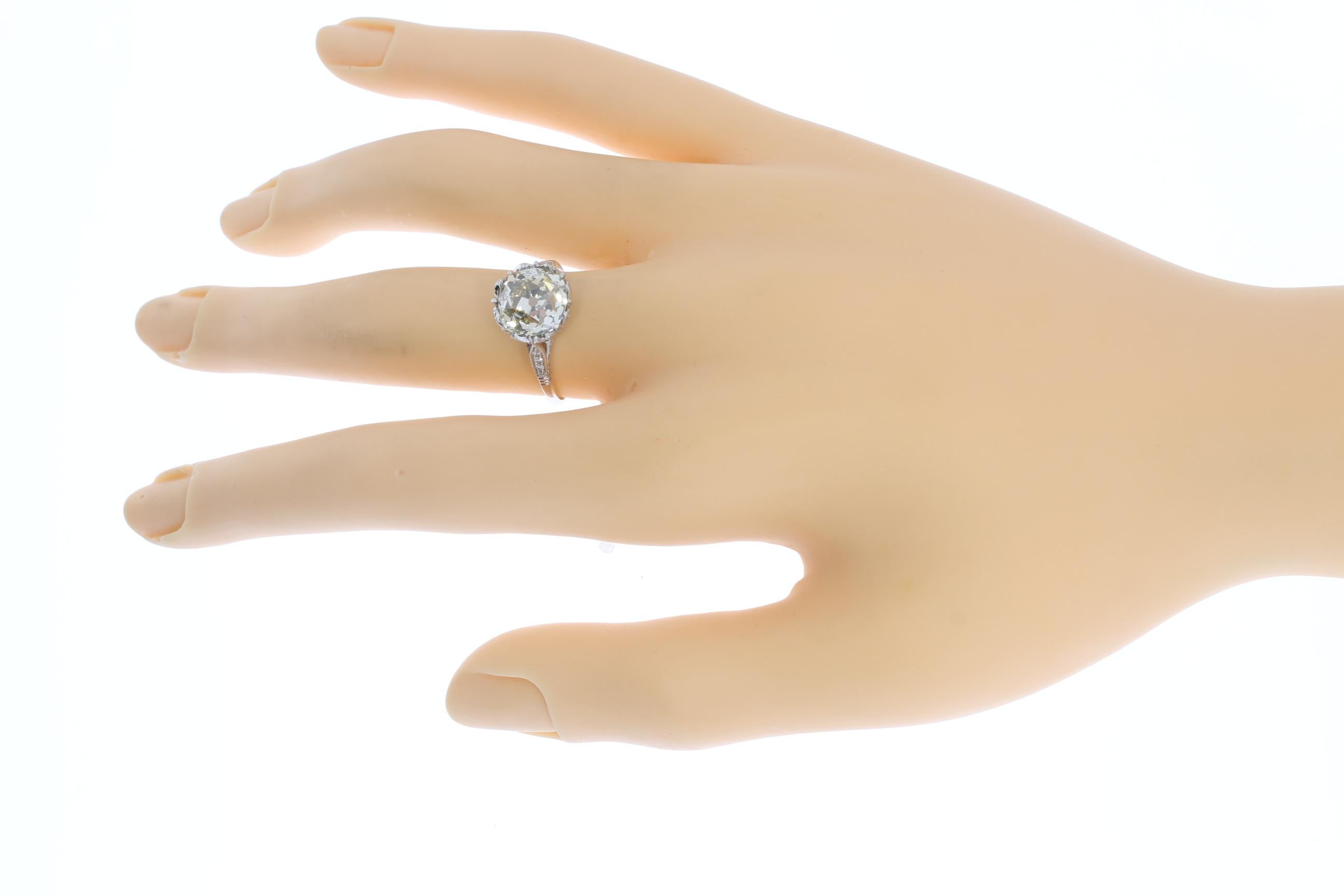 Art Deco Diamond Platinum Solitaire Ring For Sale 6