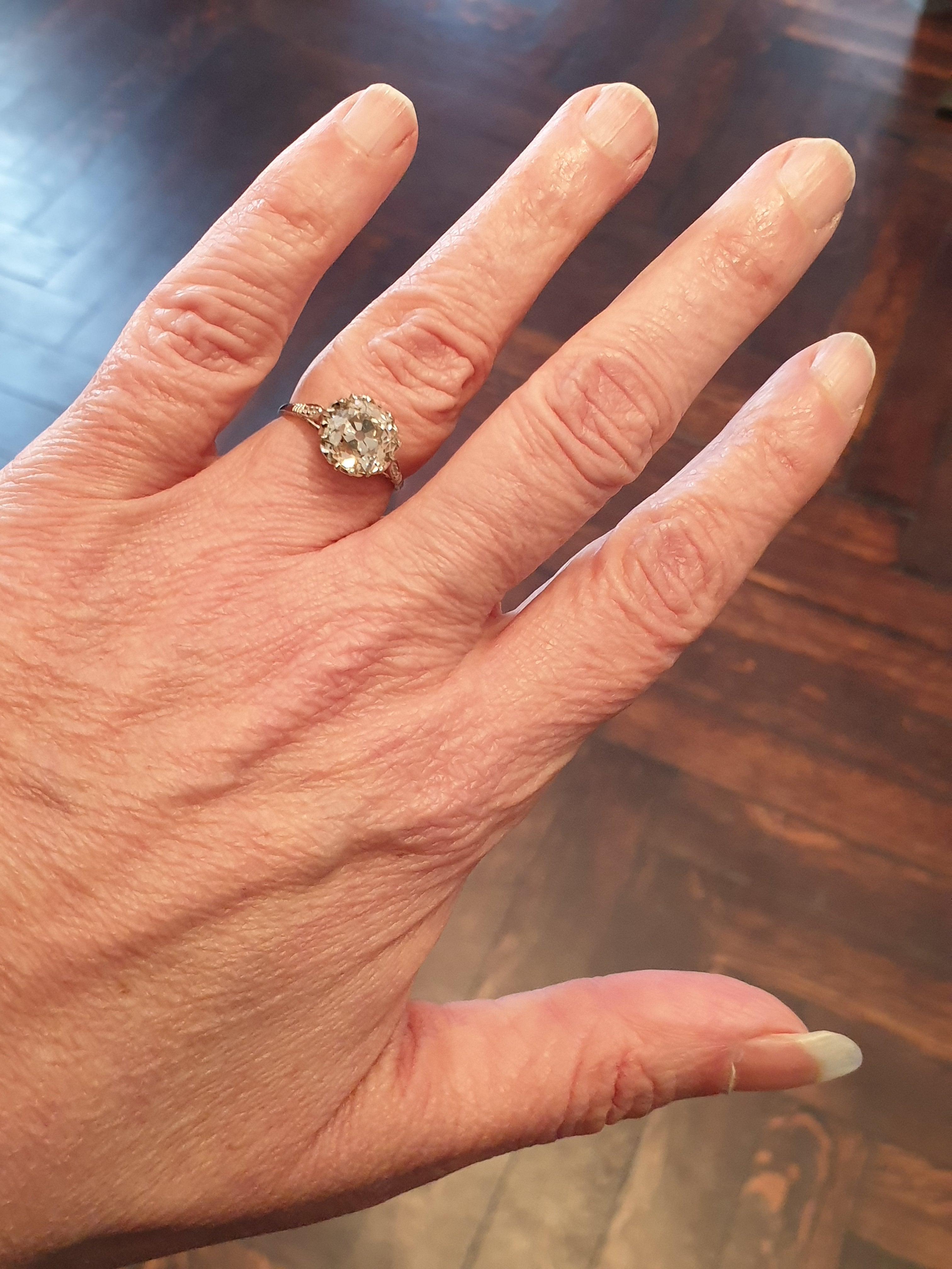 Art Deco Diamond Platinum Solitaire Ring For Sale 8