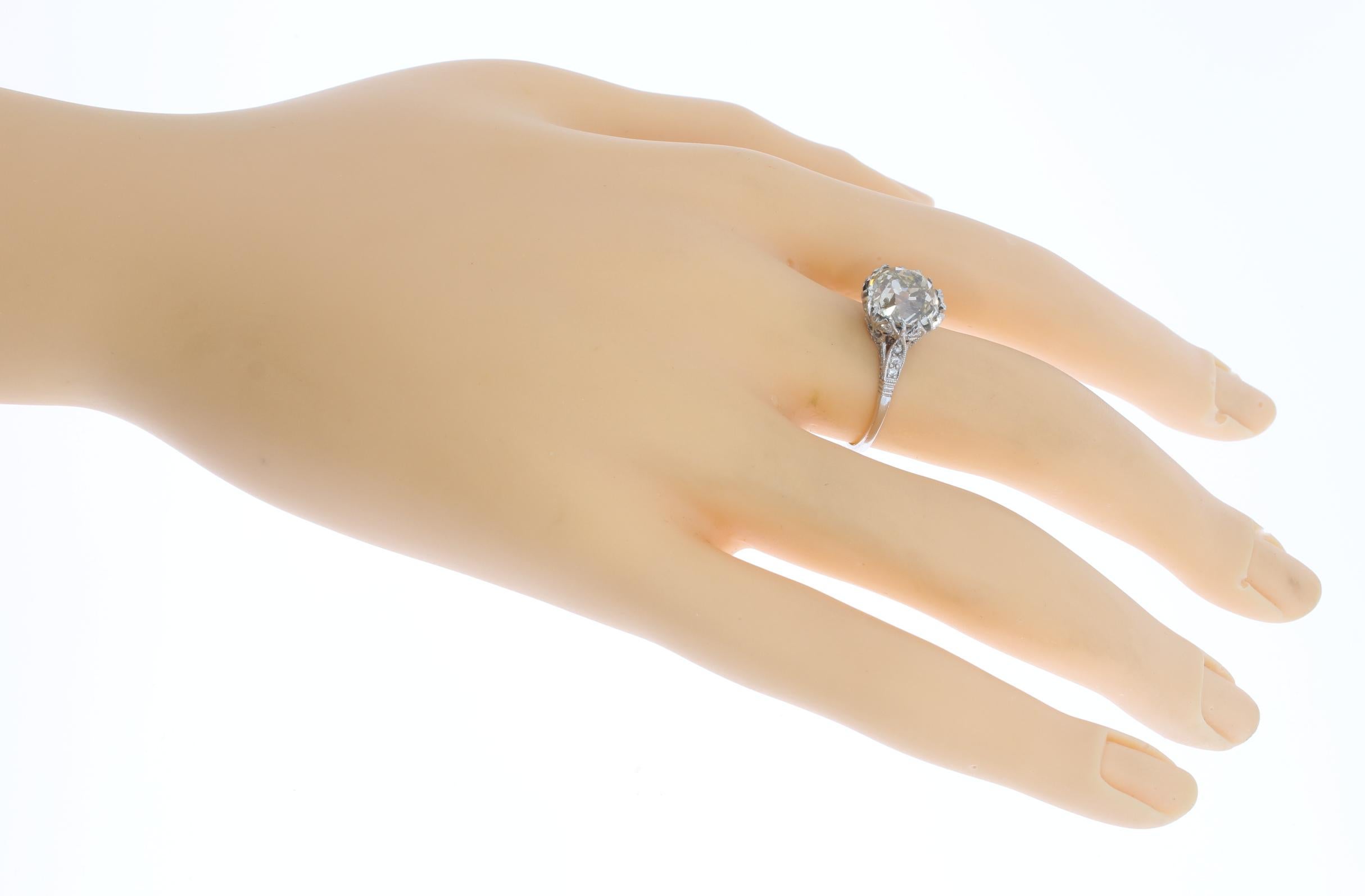 Art Deco Diamond Platinum Solitaire Ring For Sale 3