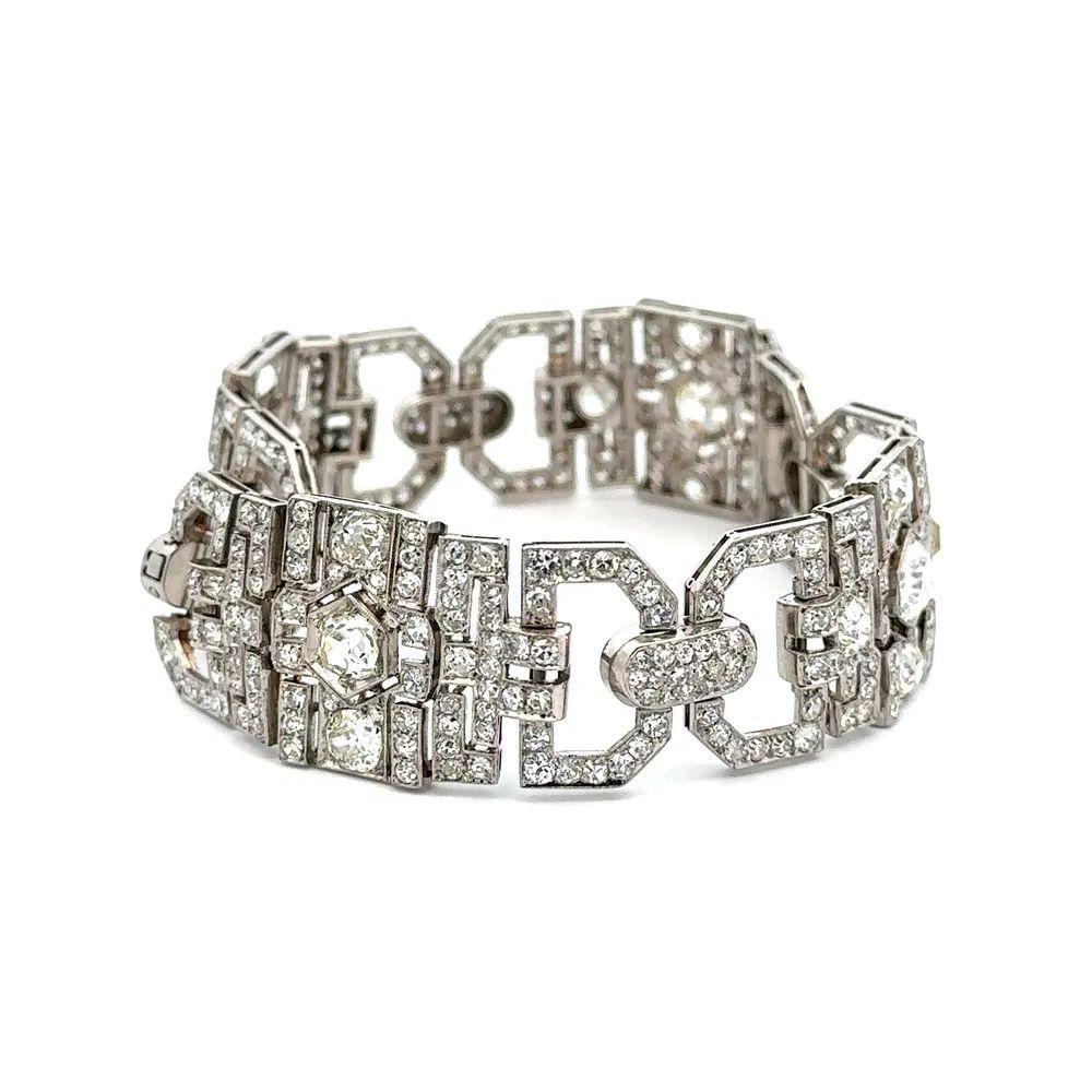 Taglio misto Bracciale Art Deco in platino con diamanti Estate Jewelry in vendita