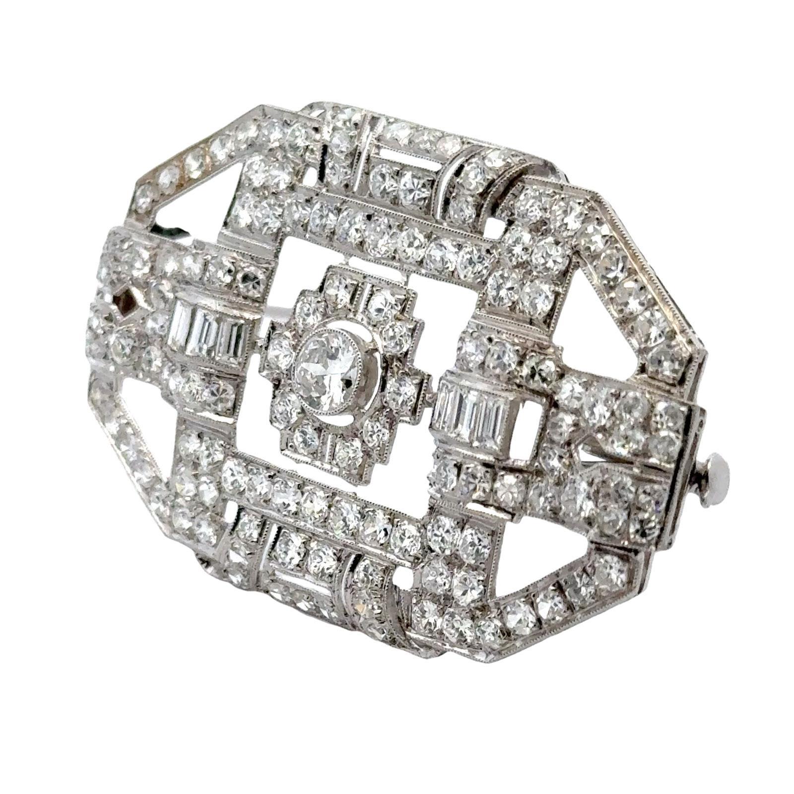 Women's Art Deco Diamond Platinum Vintage Brooch Pin For Sale