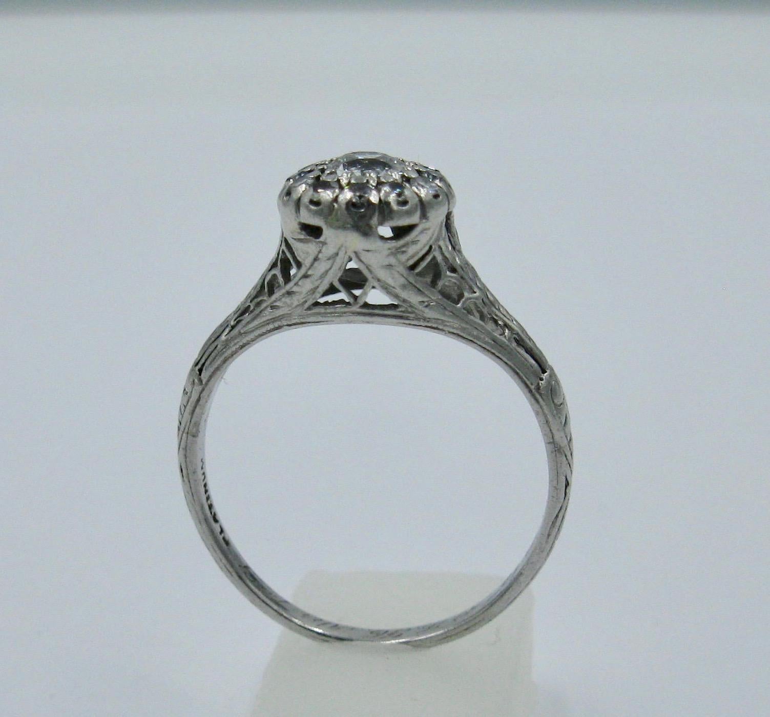 Art Deco Diamant Platin Verlobungsring Edwardianisch im Angebot 3