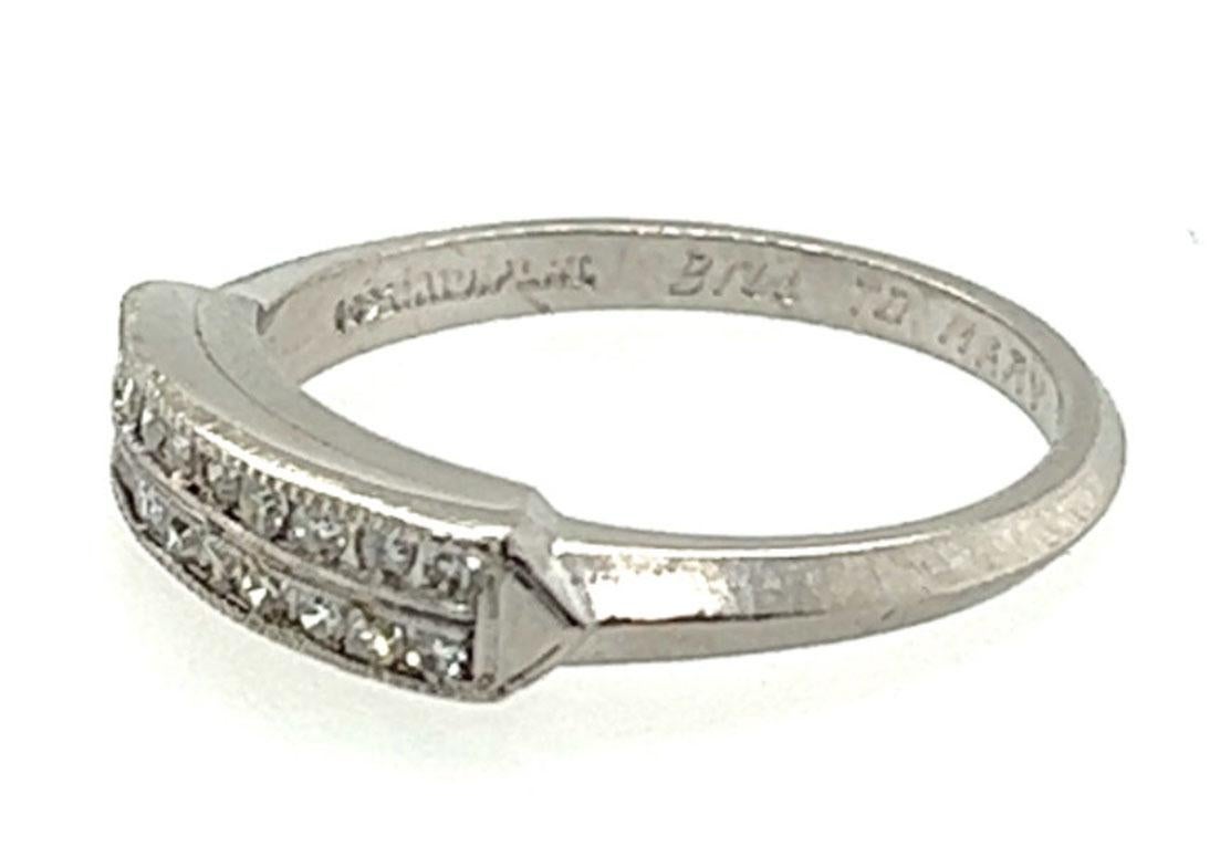 Taille simple Bague Art Déco en platine ancien à deux rangées de diamants de 1/2 carat, taille unique, 1947 en vente