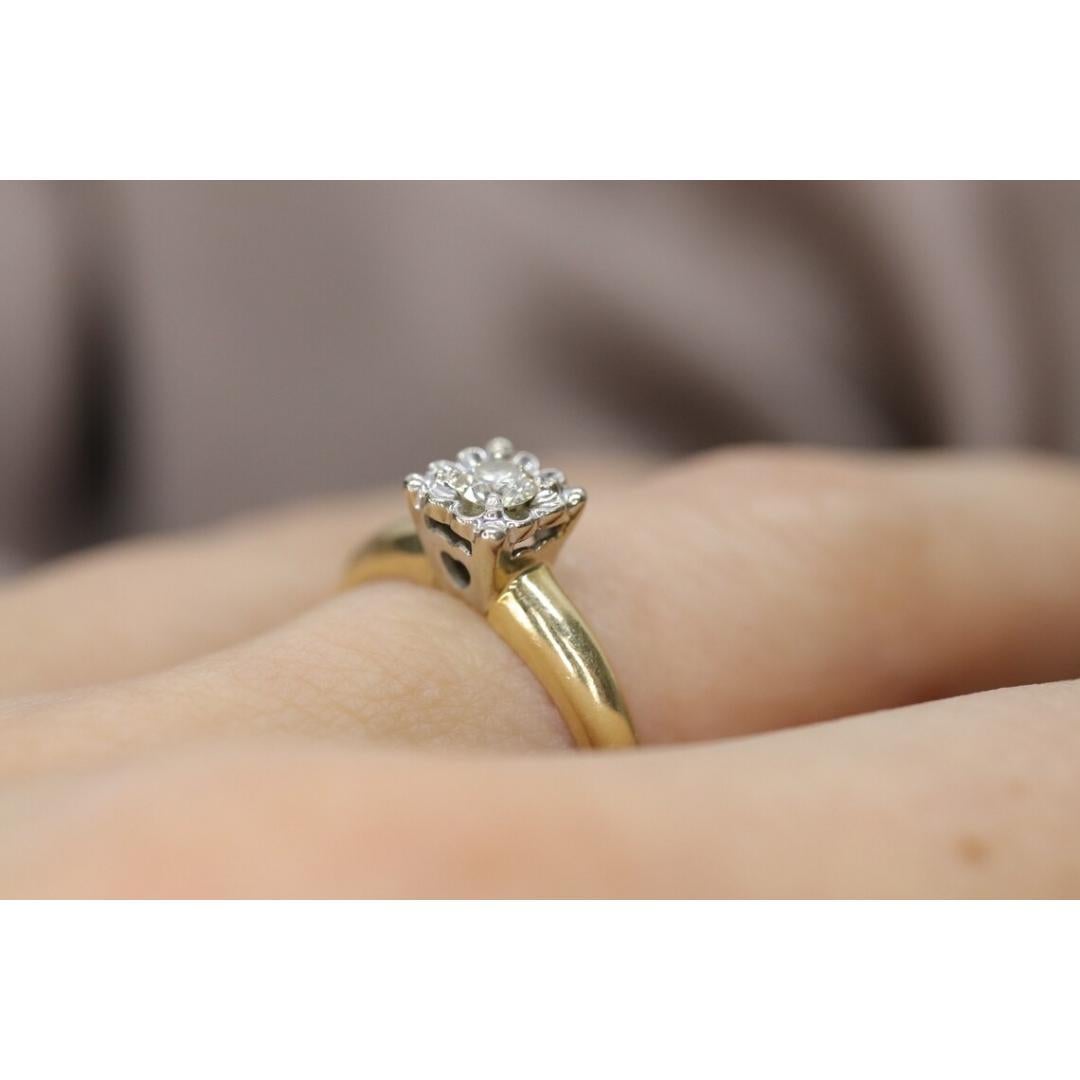 Art Deco Diamantring. 14k Gelb- und Weißgold Quadrat Tabelle. im Angebot 2